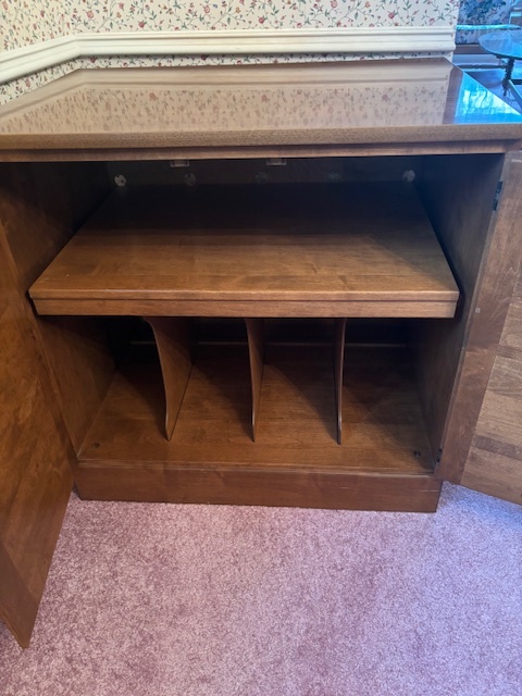 Vintage Record Cabinet / Stereo Cabinet – Vinyl Storage - photo 3