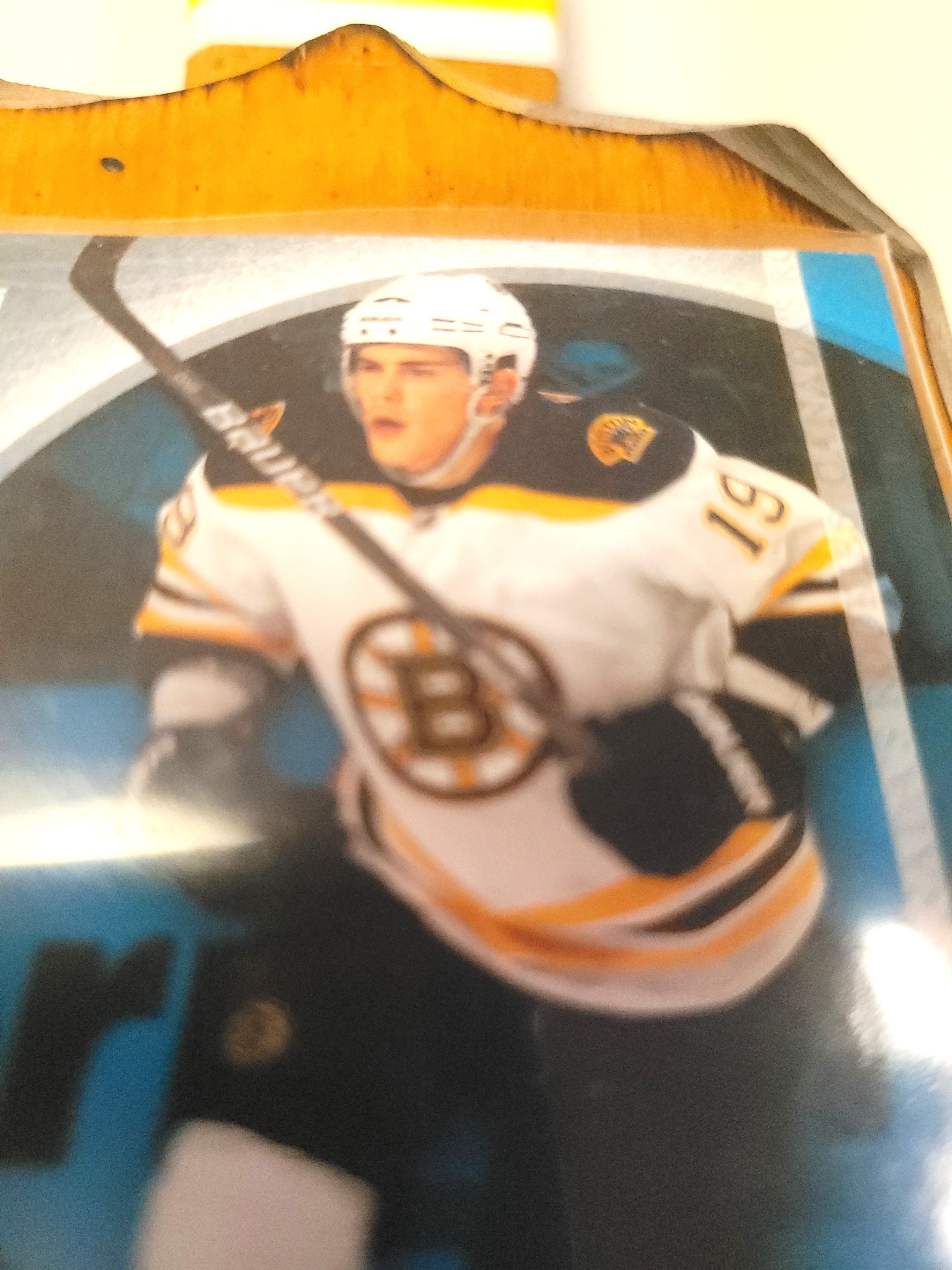 2010-11 Tyler Seguin Boston Bruins Rookie Card Hockey Stick Wall - photo 3
