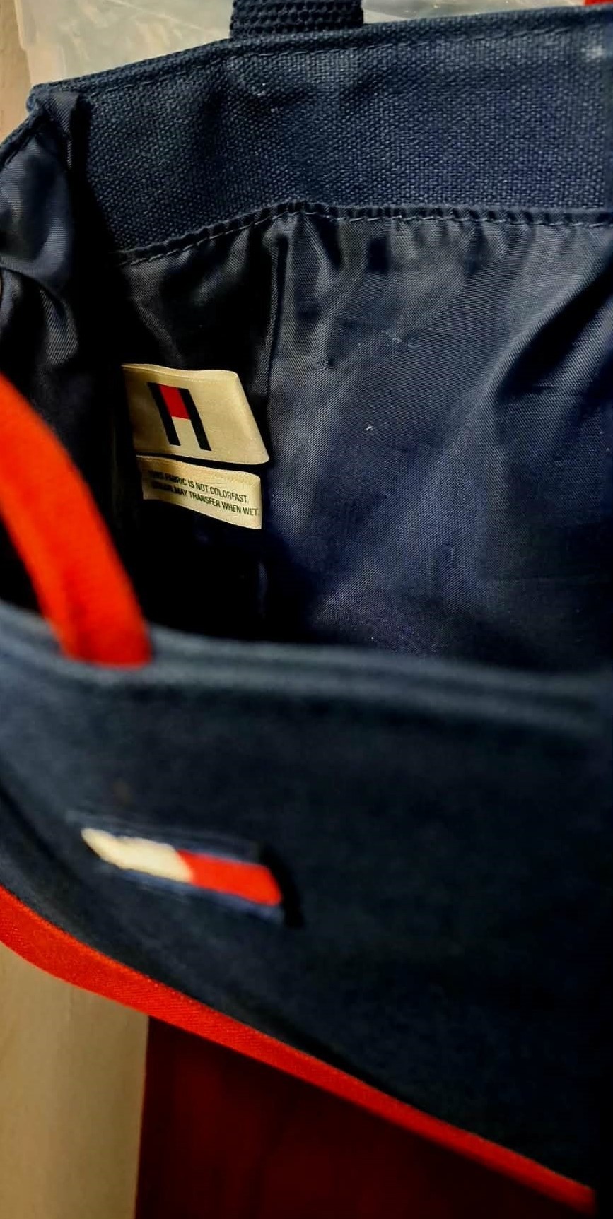 Tommy Hilfiger Mini Premium Canvas Tote Upgraded to Crossbody🥕 - photo 3