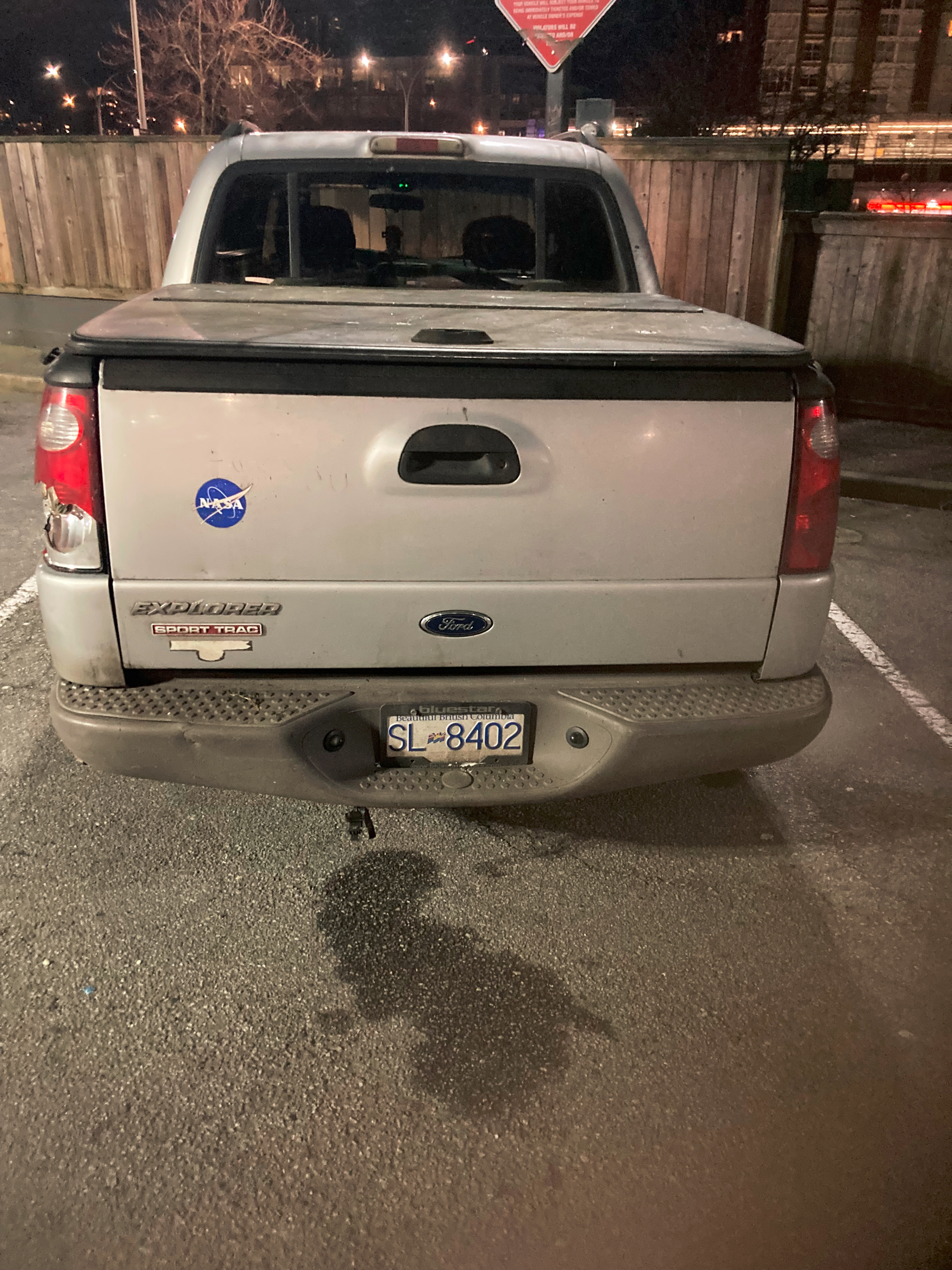 2001 Ford Explorer Sport Trac - photo 2