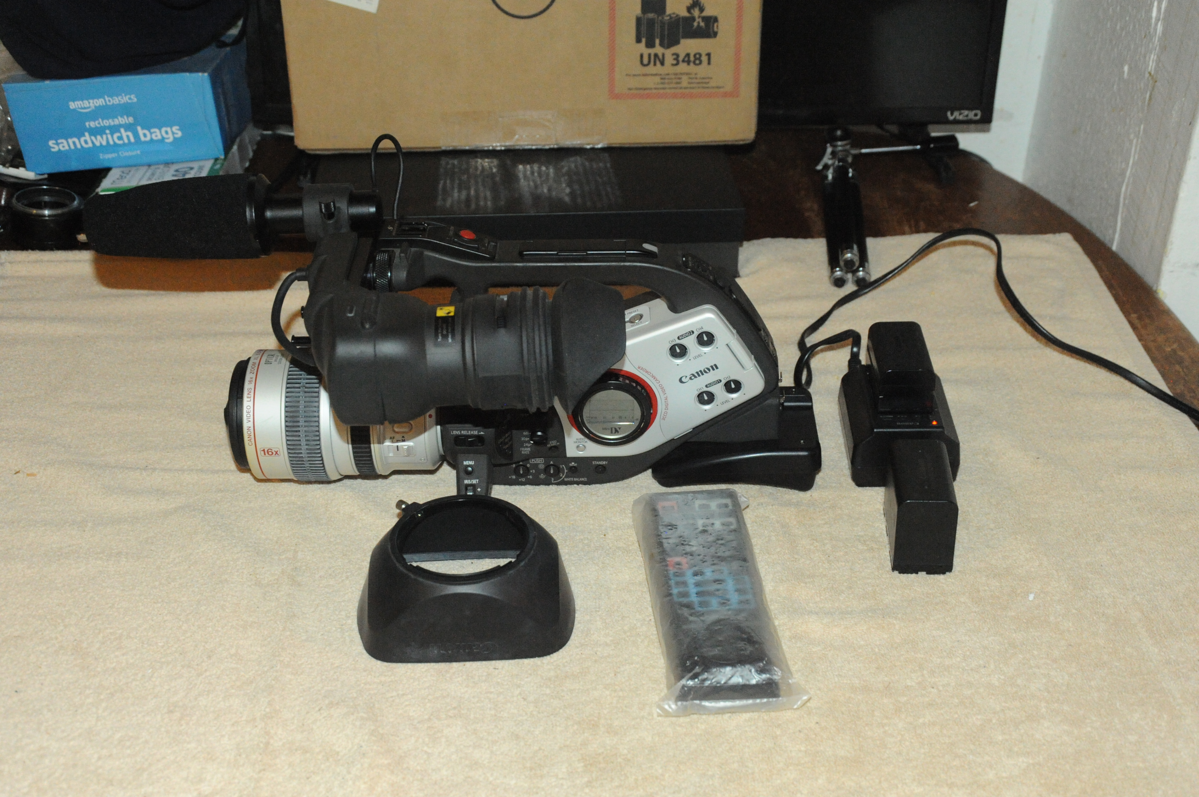 Canon Video Lens 16x Zoom XL 5.5-88mm