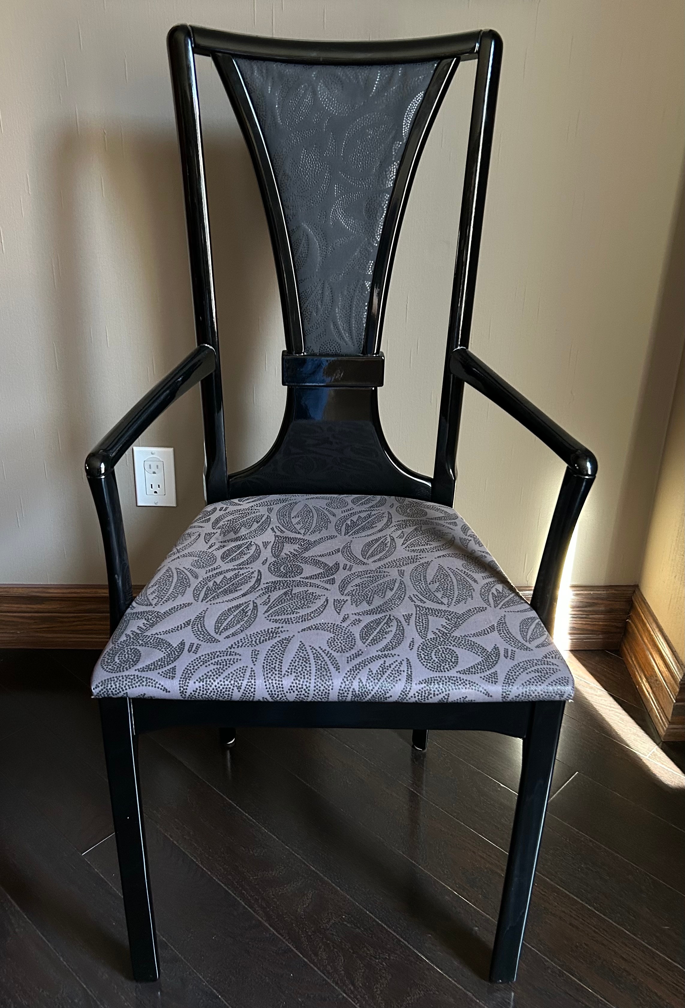 11-Piece Dining Room Set (Table, Chairs, Hutch & Buffet) - photo 5
