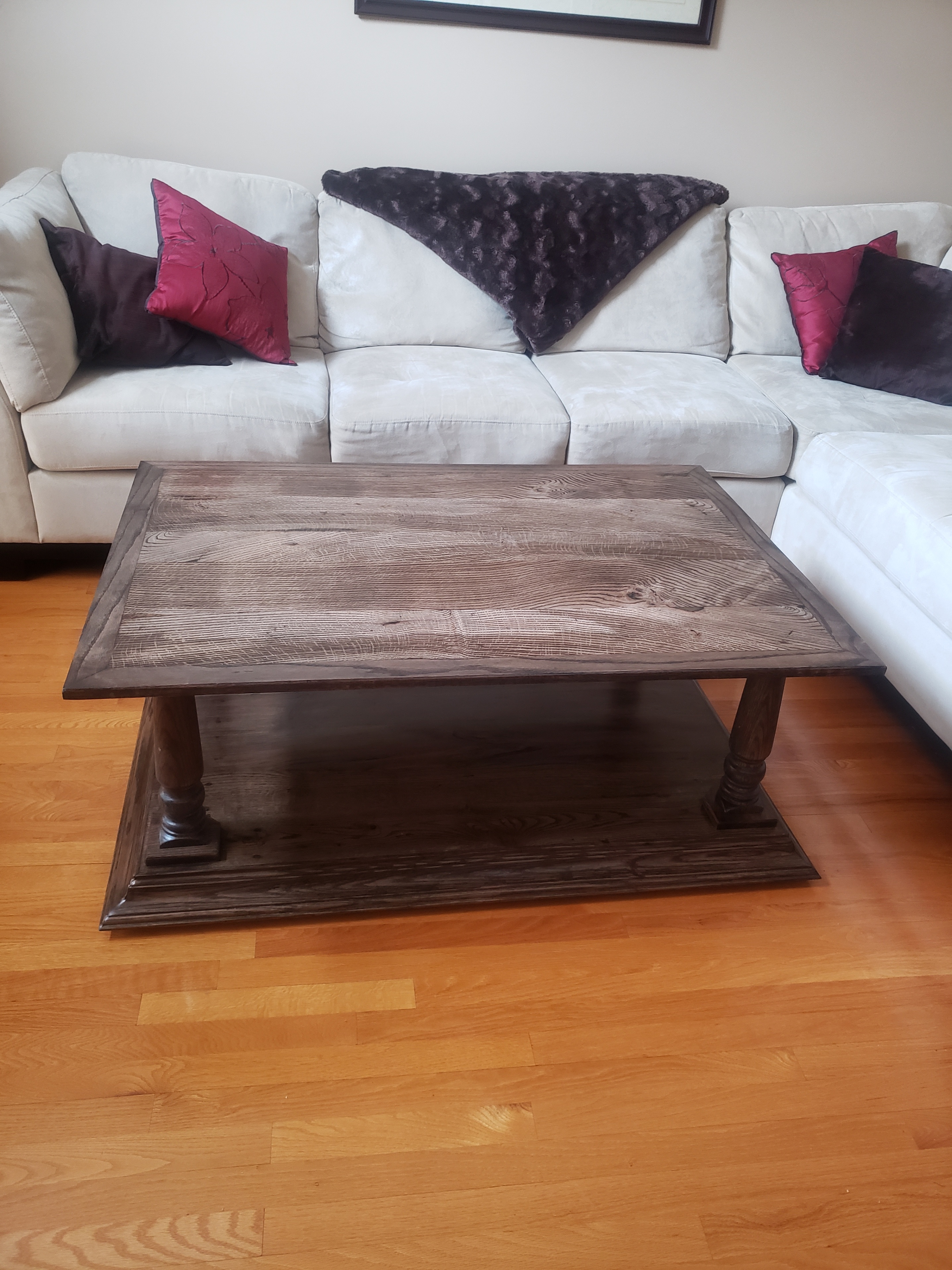 Lvingroom table