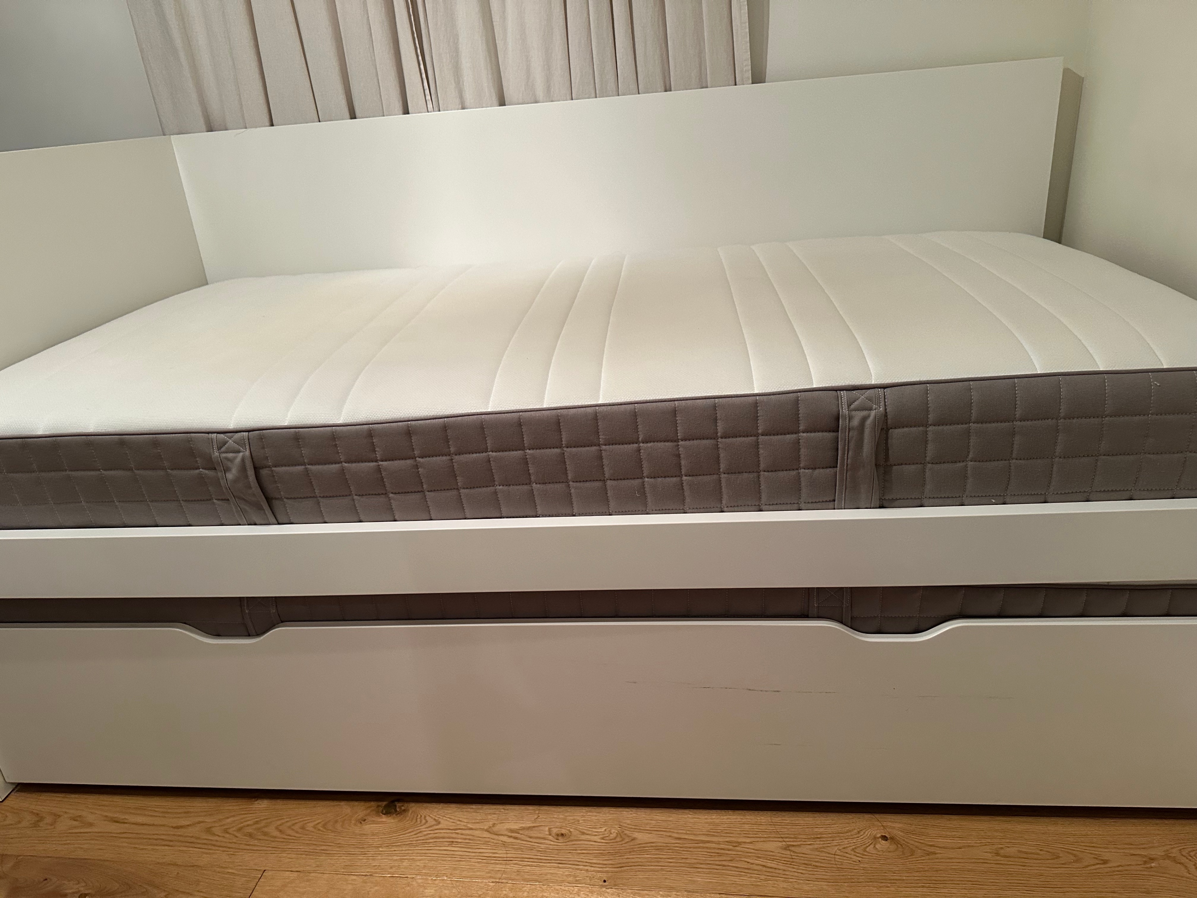 IKEA twin size trundle daybed - photo 4