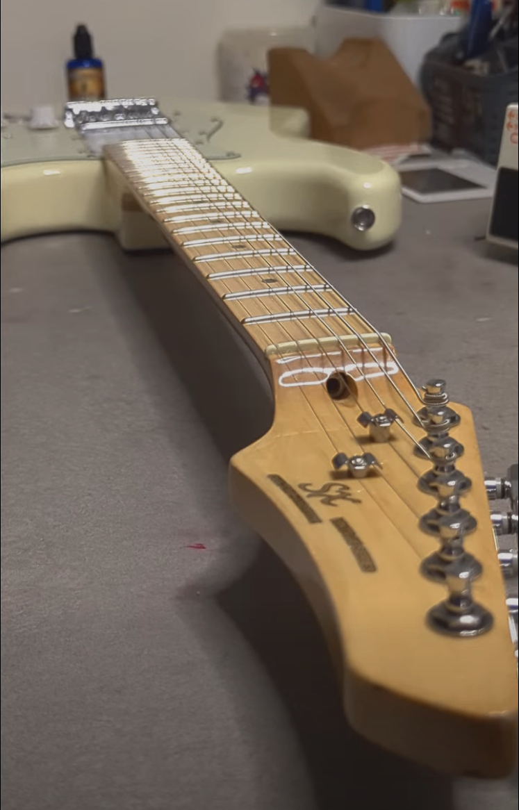 Vintage Series Stratocaster - photo 3