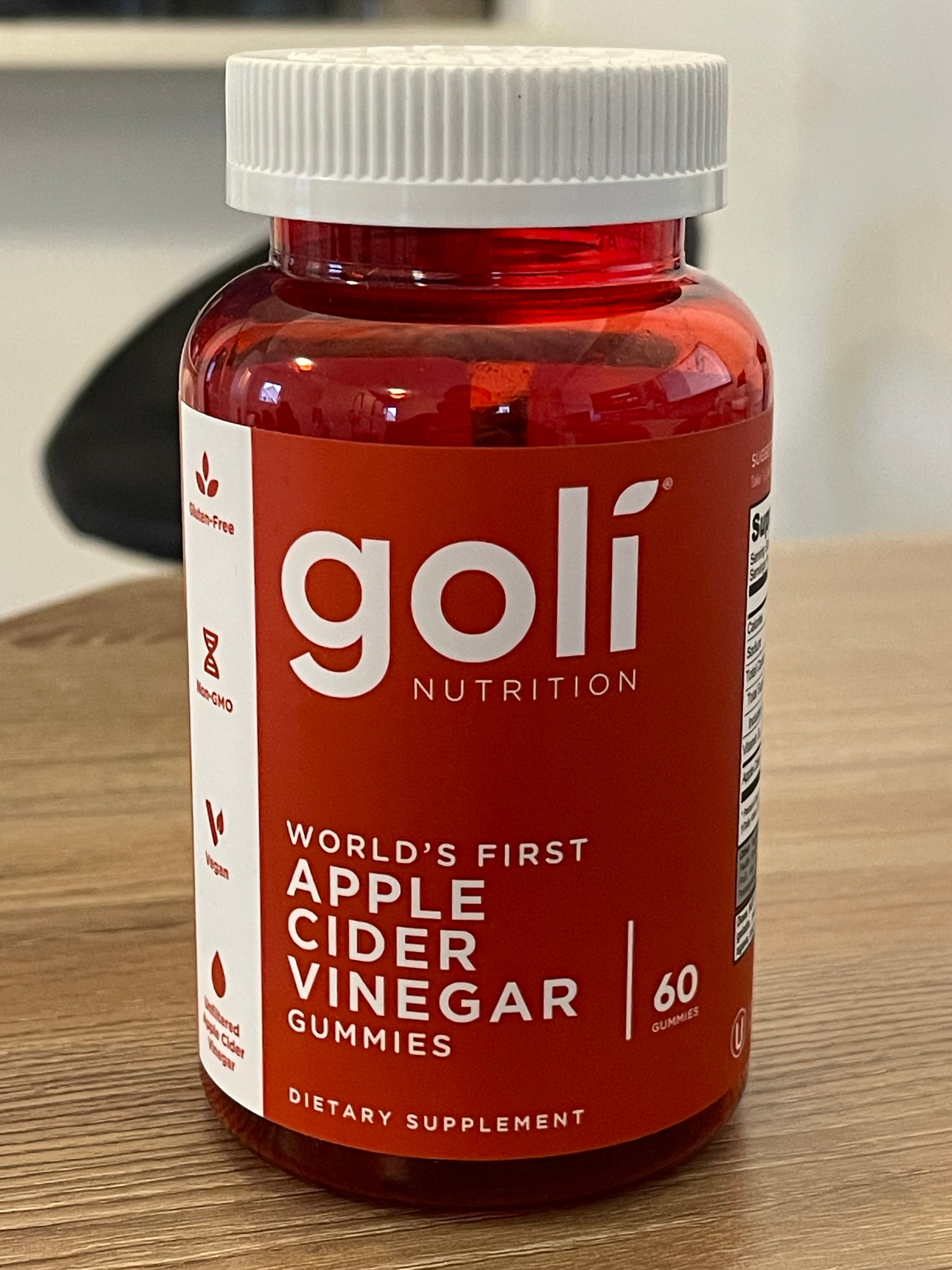 NEW Goli Apple Cider Vinegar Gummies (60 Count)