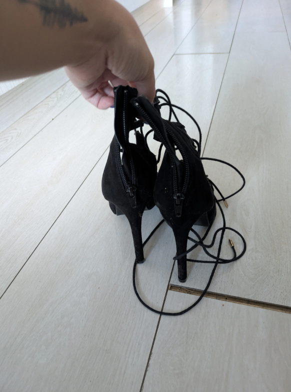 Laced-up Heels - Size 6 - photo 3