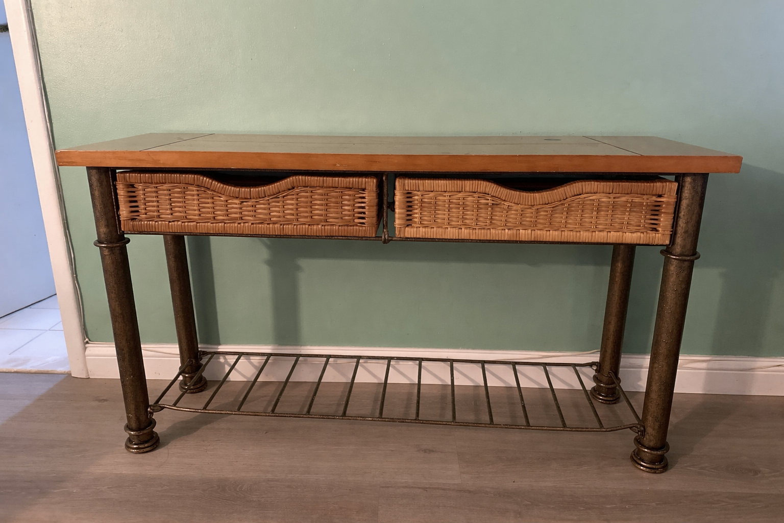 Table with Wicker Baskets