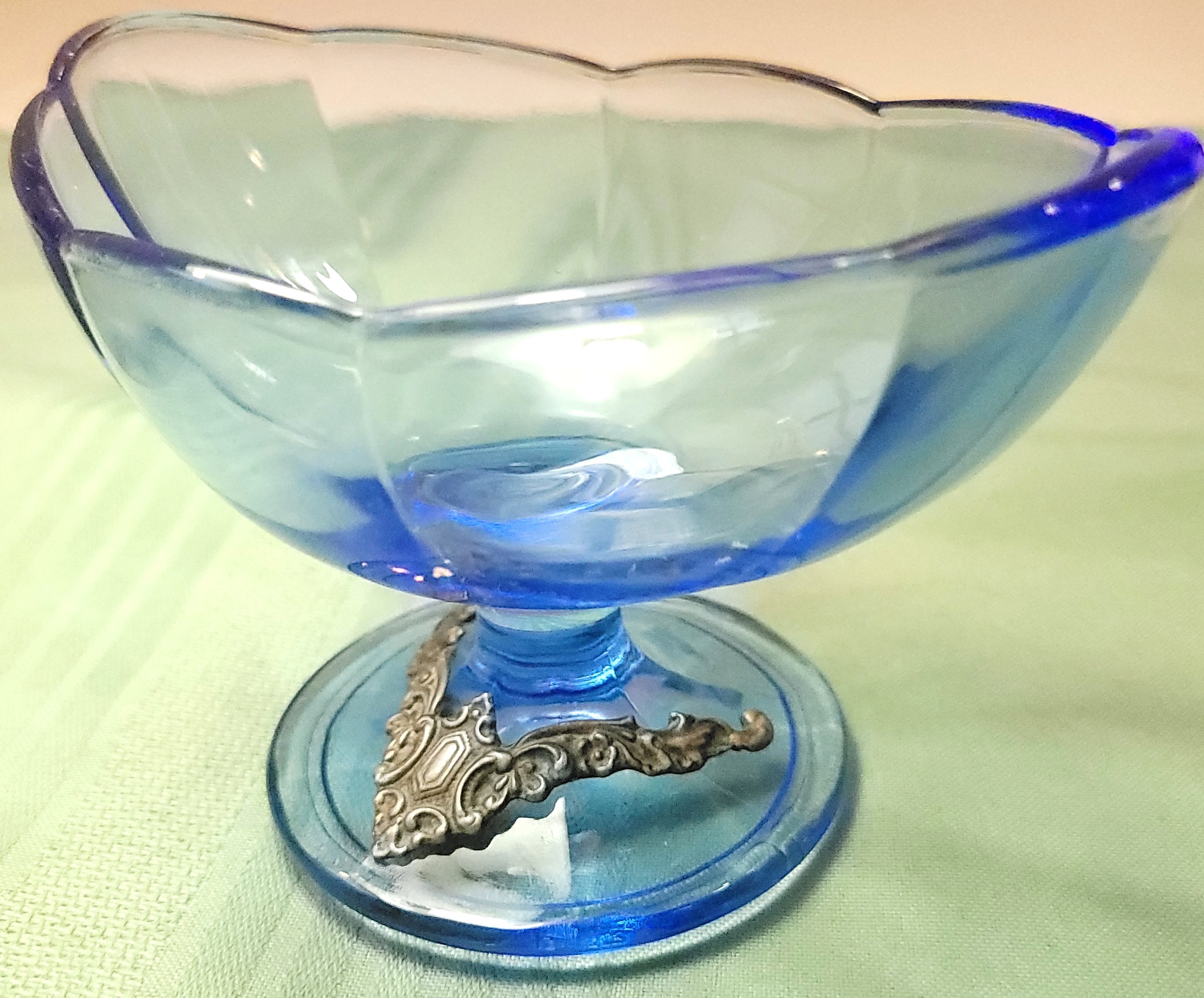 Vintage Italian Blue Glass Compote Bowl - Ornate Silver-Toned - photo 5