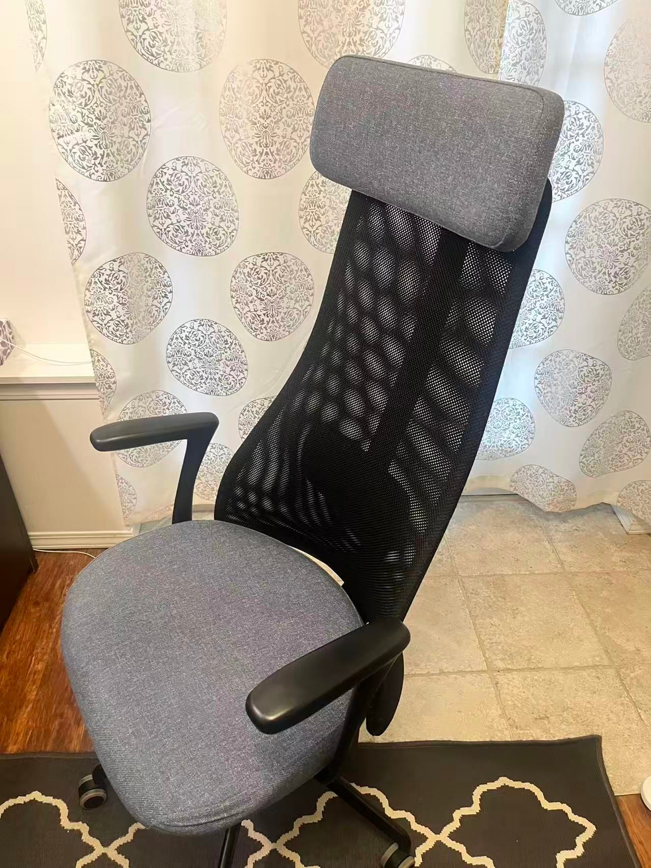 Ikea Office chair with armrests,