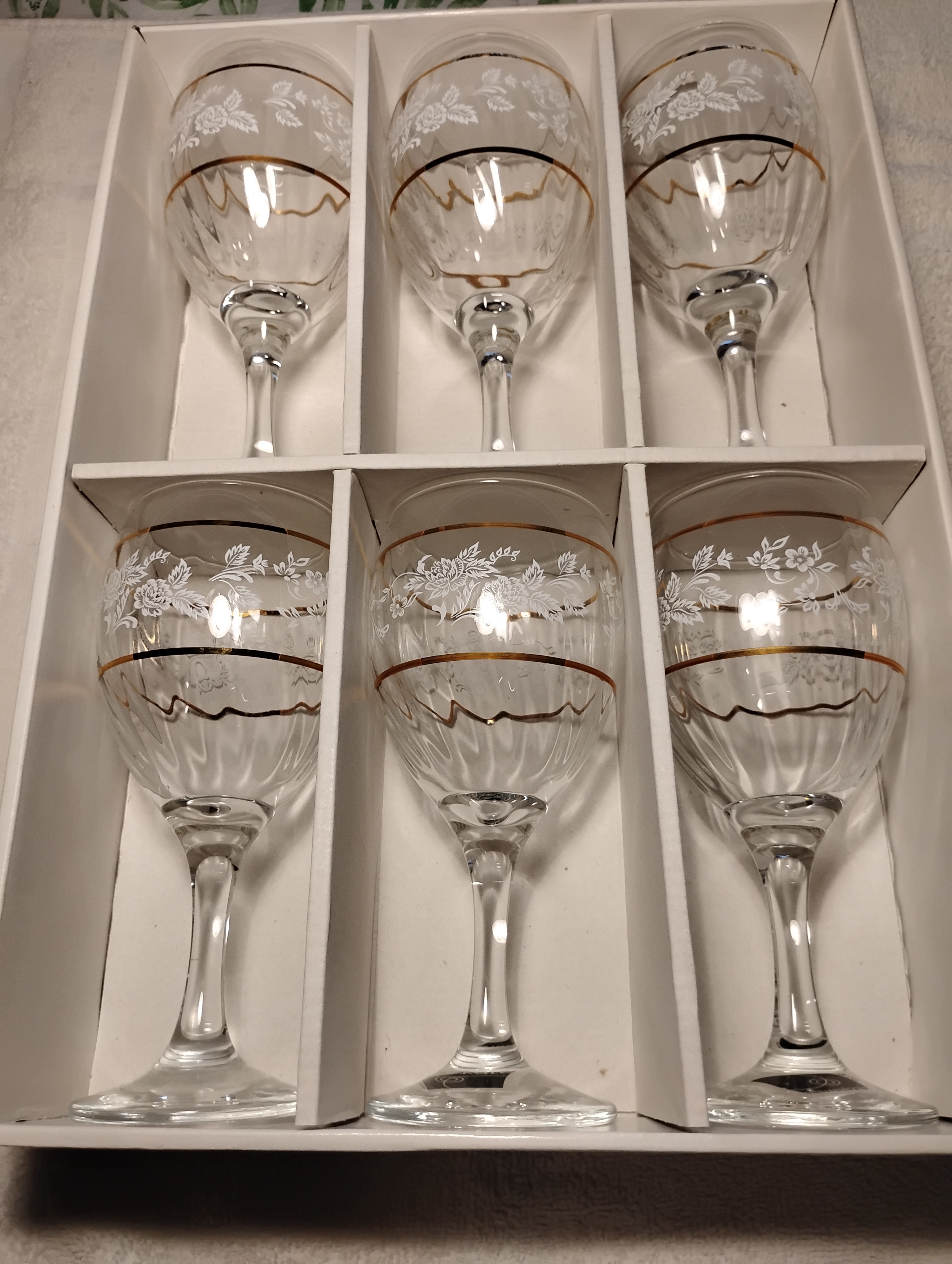 Duchess Entertaining Set - 6 Goblets 11.5 oz - photo 3