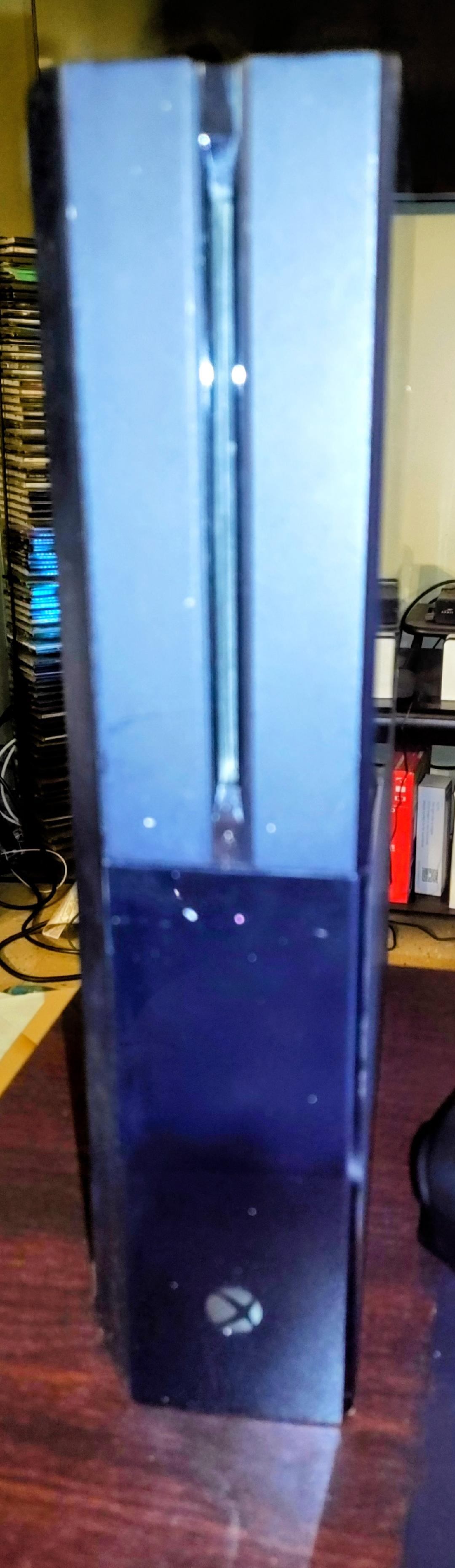XBox One Console in excellent condition