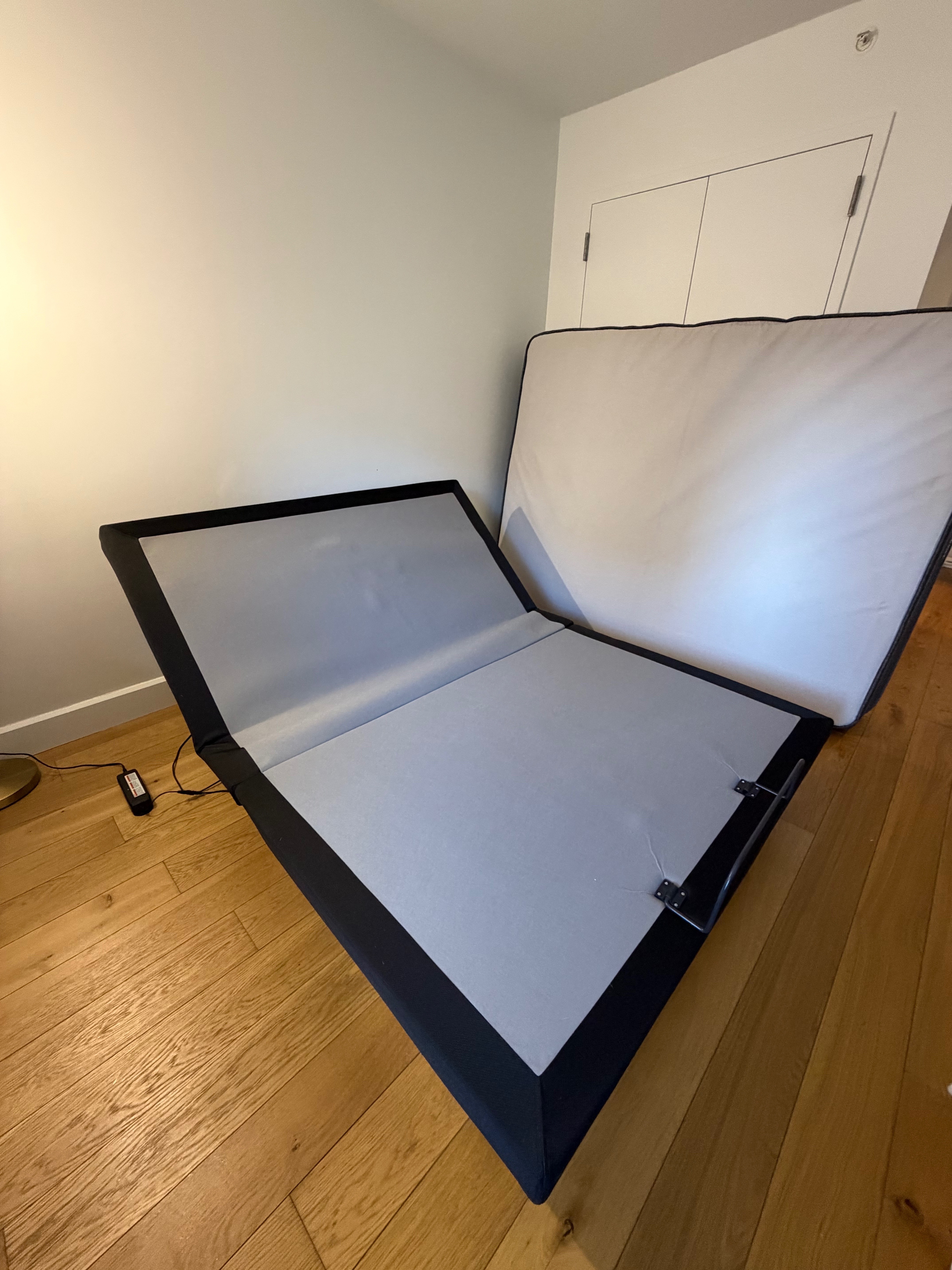 Adjustable Bed Base (Queen) – Enso w/ Remote - photo 2