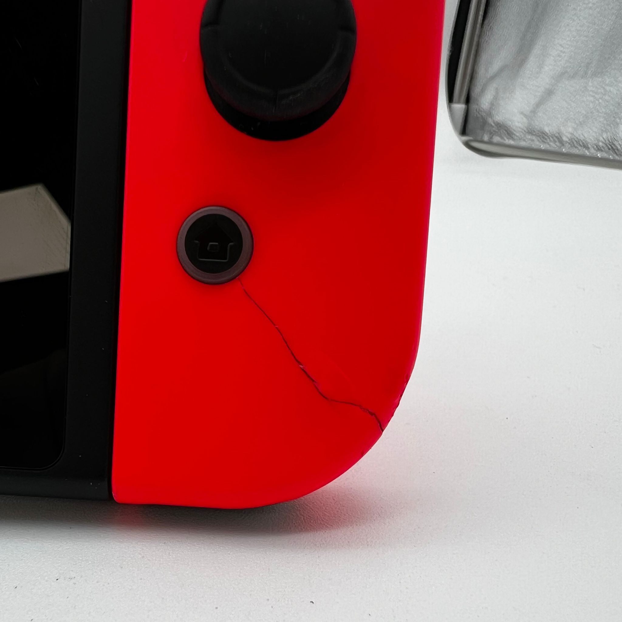 Nintendo Switch v2 Video Game Console HAC-001 (-01) Red/Blue - photo 3