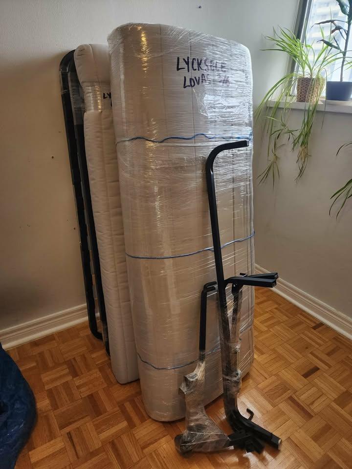 Ikea Futon (LYCKSELE LÖVÅS) - Disassembled/Wrapped - photo 3
