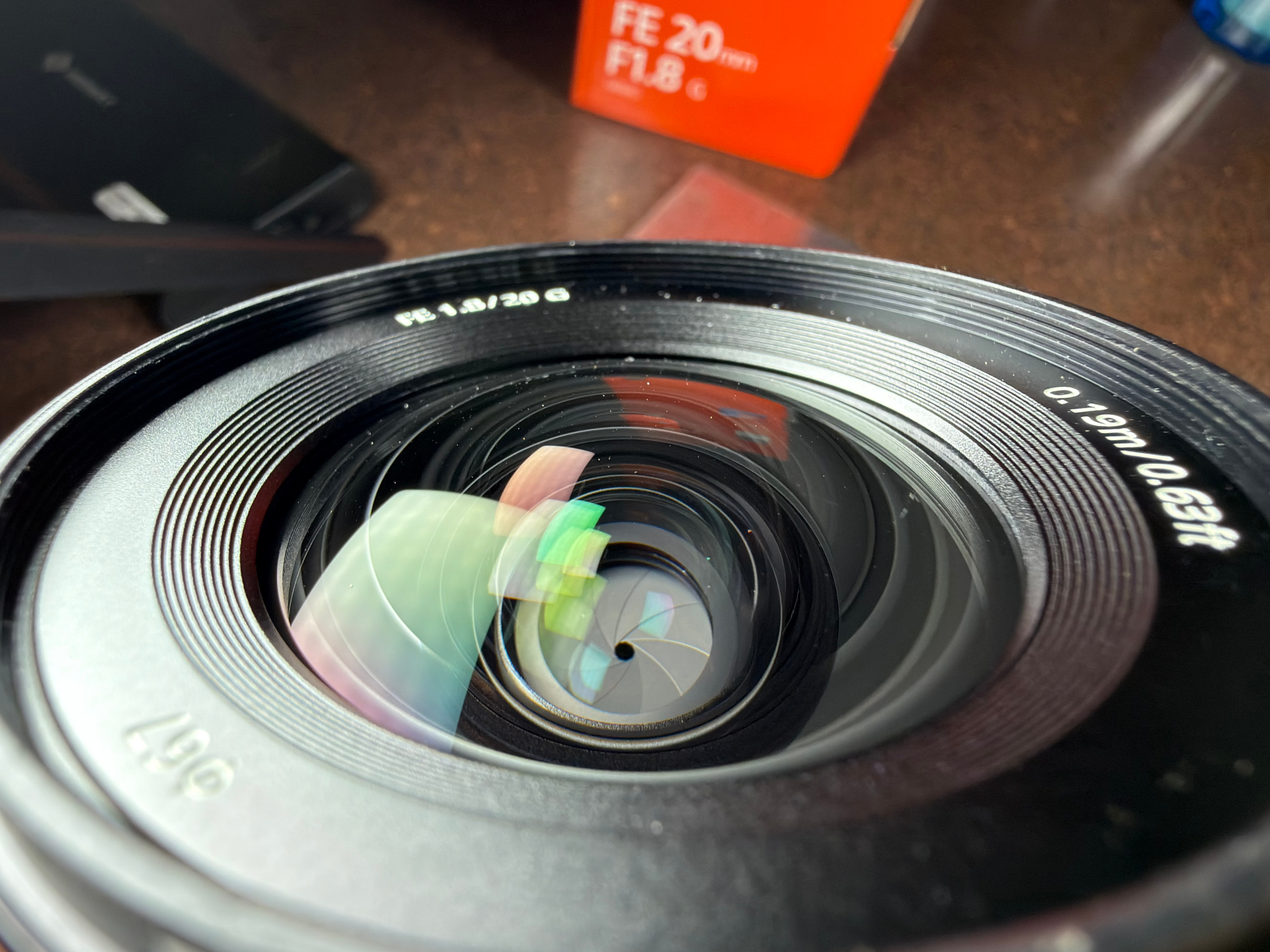 Sony FE 20mm F1.8 G SEL20F18G for E-Mount - photo 5