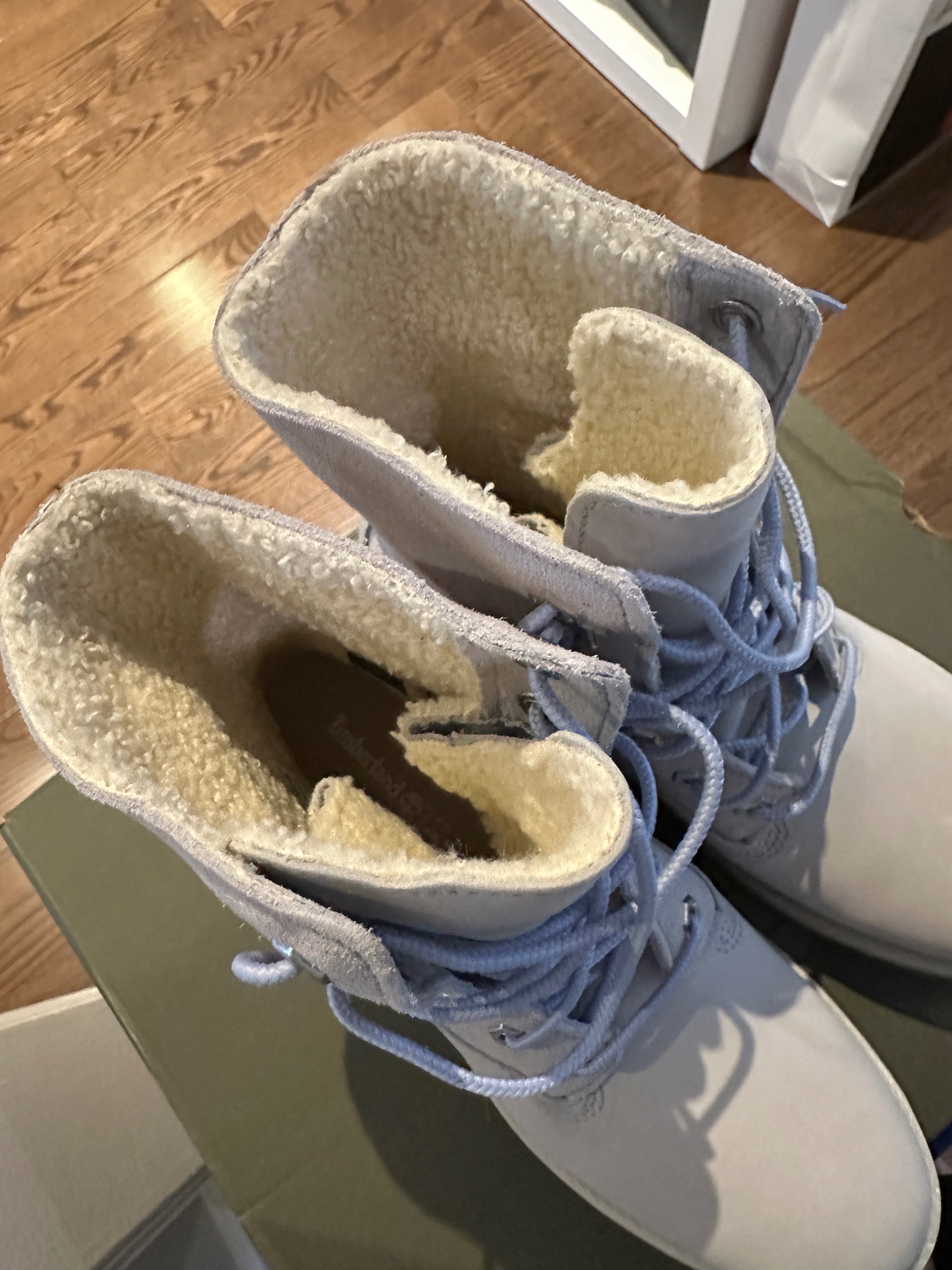 Women’s 6.5 Timberland Fold Down Boots - New - photo 5