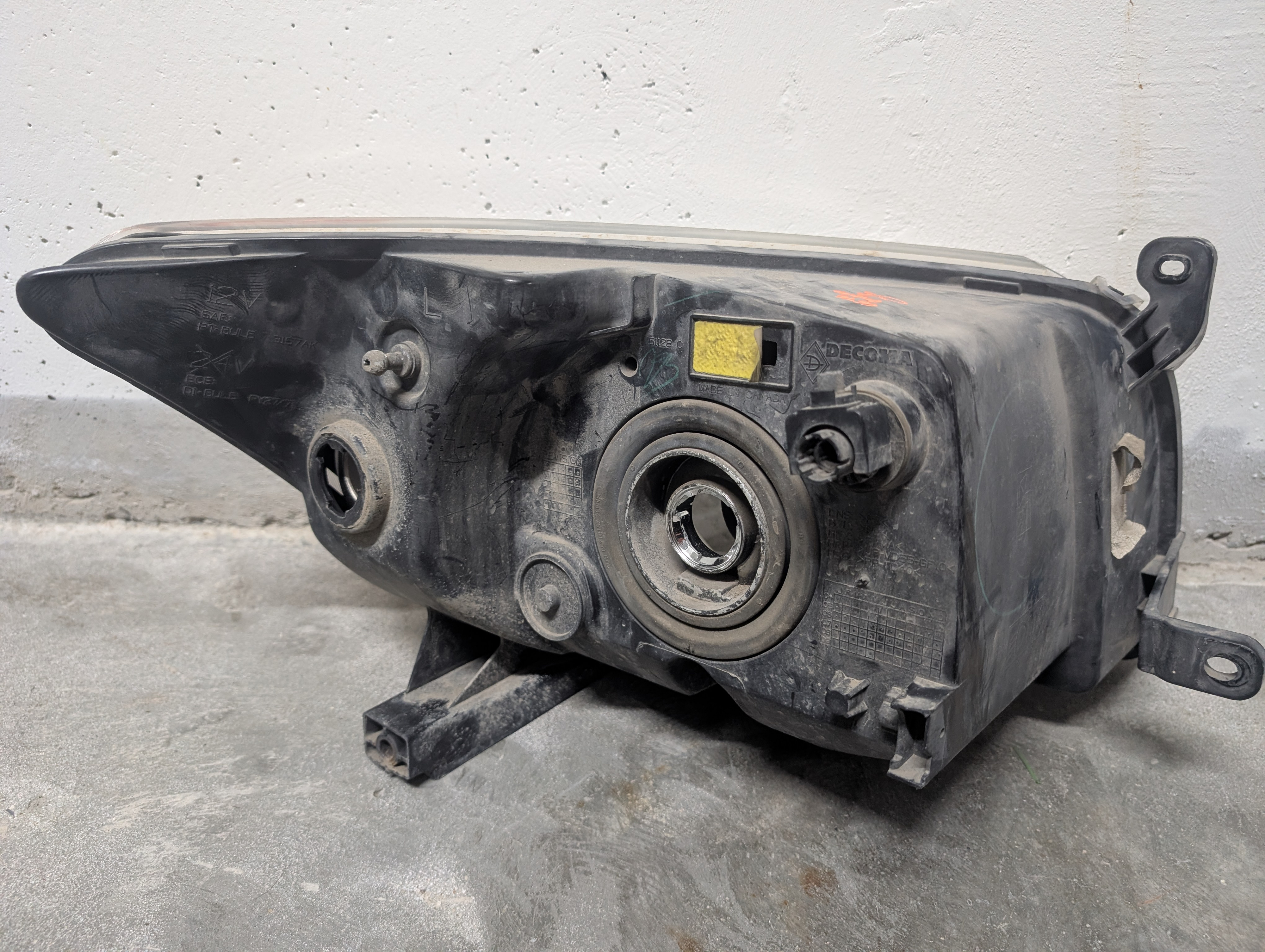 Dodge Caliber Headlight Assembly Driver Side - photo 3
