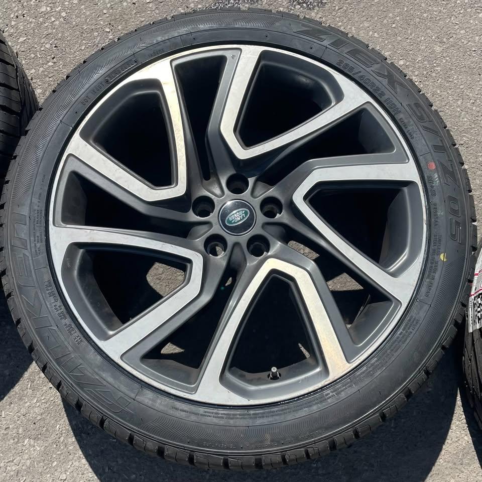22 inch Wheel and Tire Package RANGE ROVER - photo 4