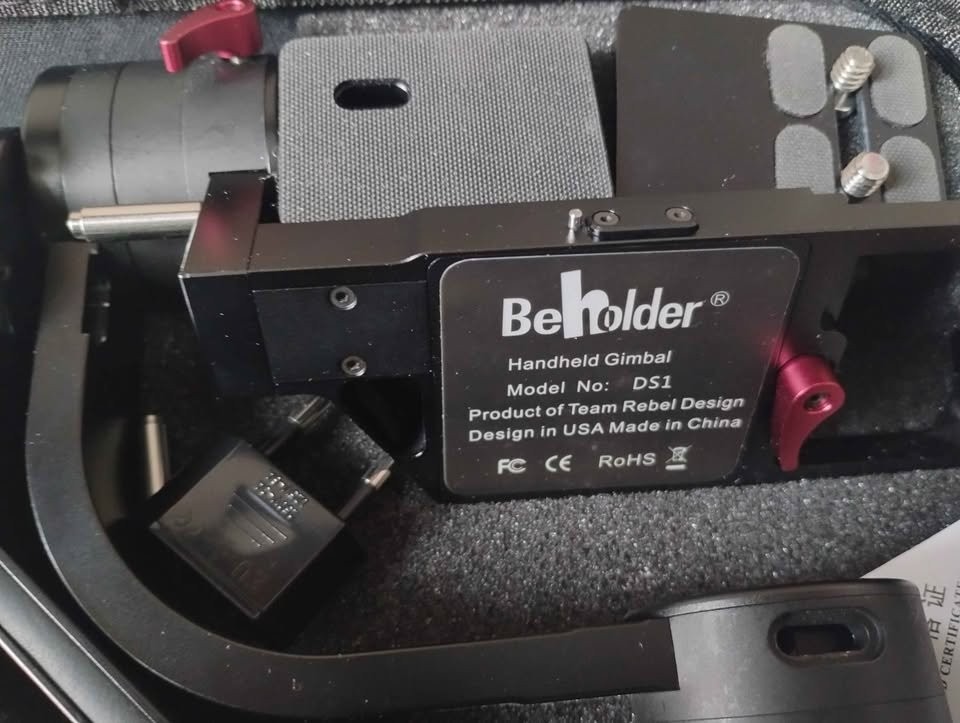 Beholder Handheld Gimbal Model No: DS1 - Great Condition - photo 4