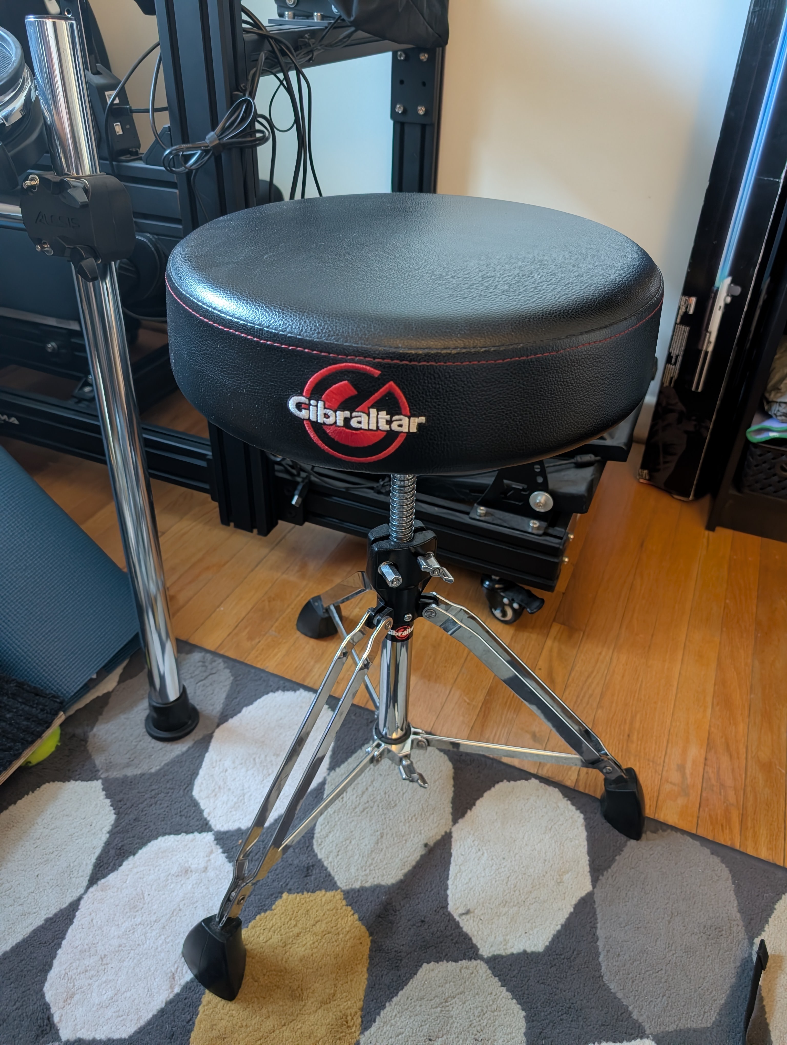 Gibraltar Drum Throne