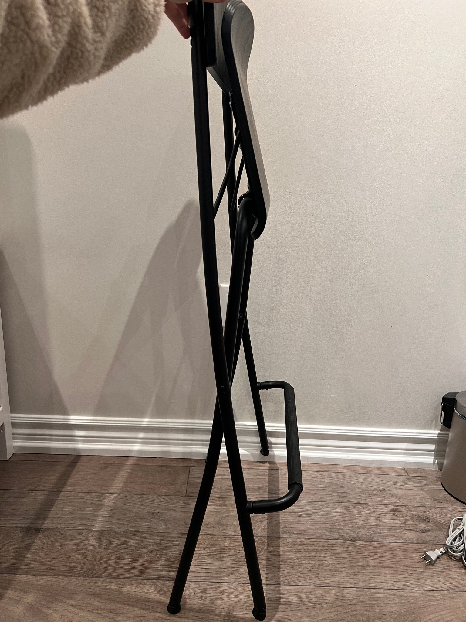 Bar stool with backrest, foldable - photo 4