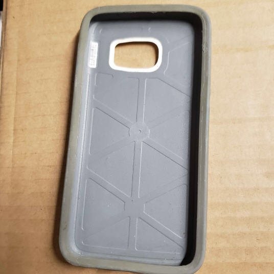 FREE OtterBox Cases Samsung s7