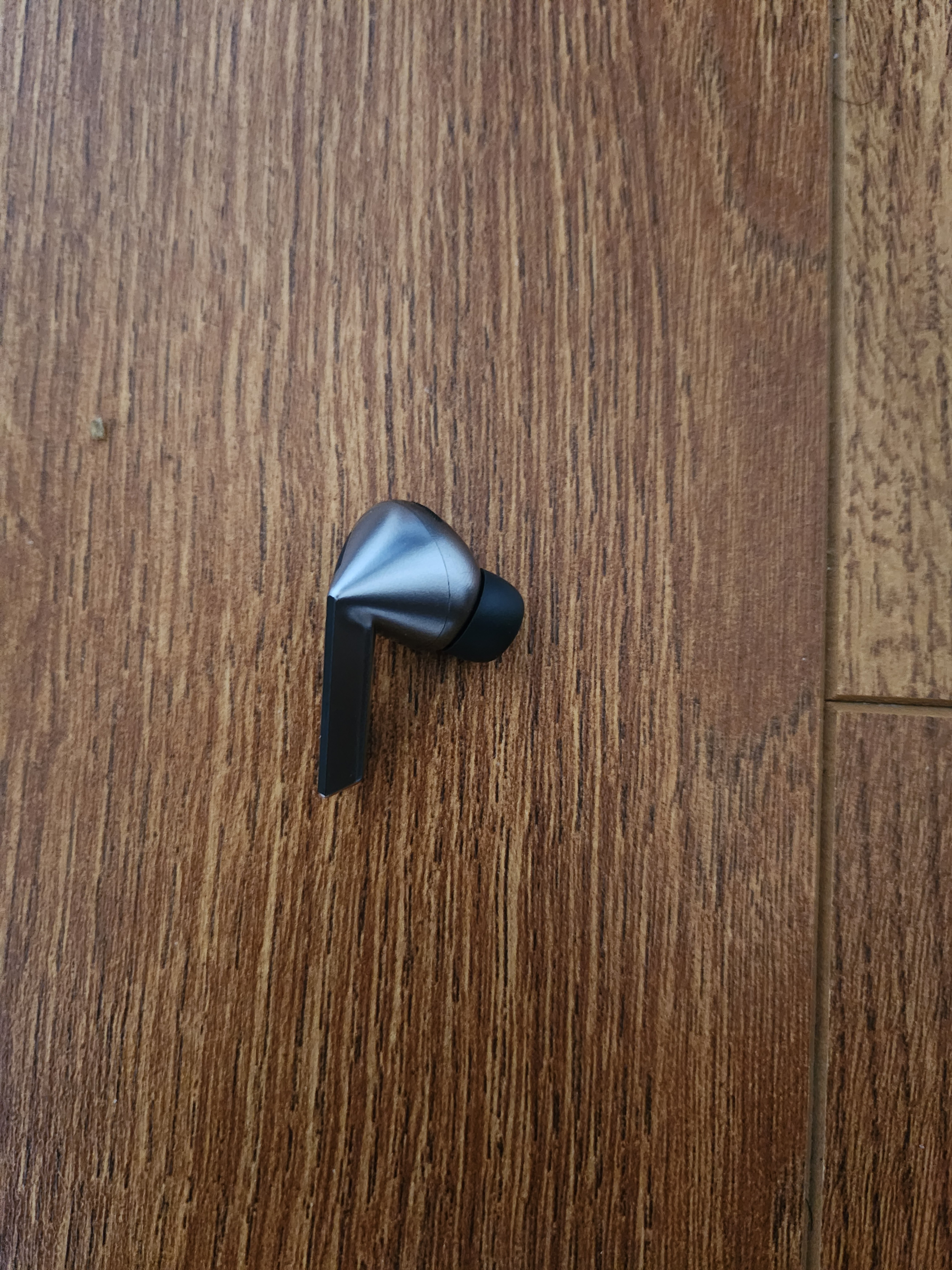 Samsung Galaxy Buds3 Pro - Like New! - photo 4