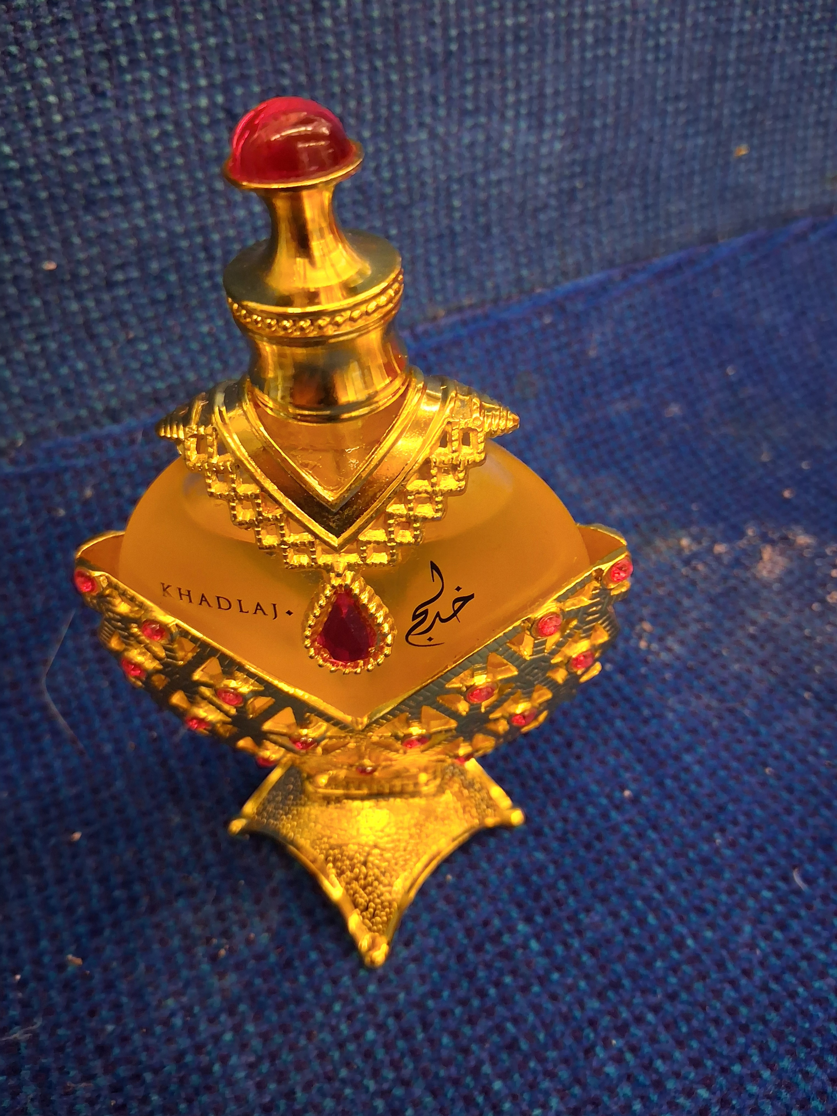 Khadlaj Hareem Al Sultan Gold Oil-Based Perfume