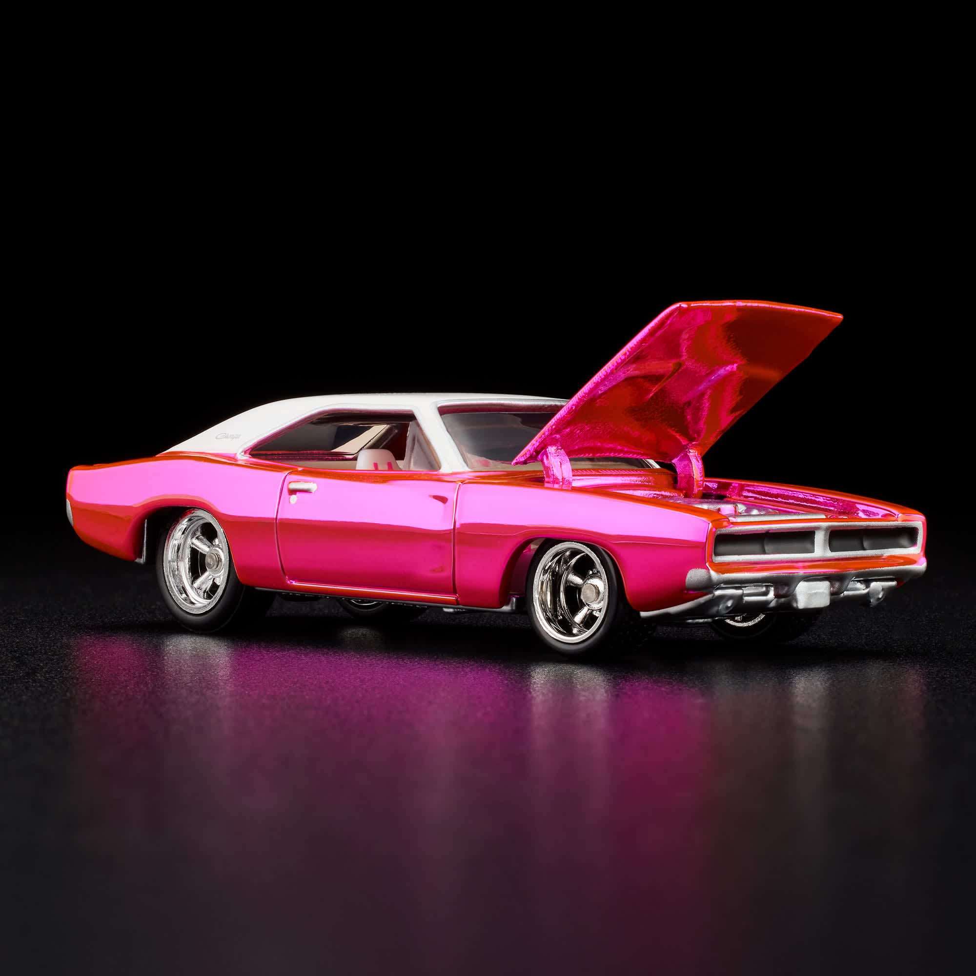 RLC Exclusive 1969 Dodge Charger R/T - photo 4