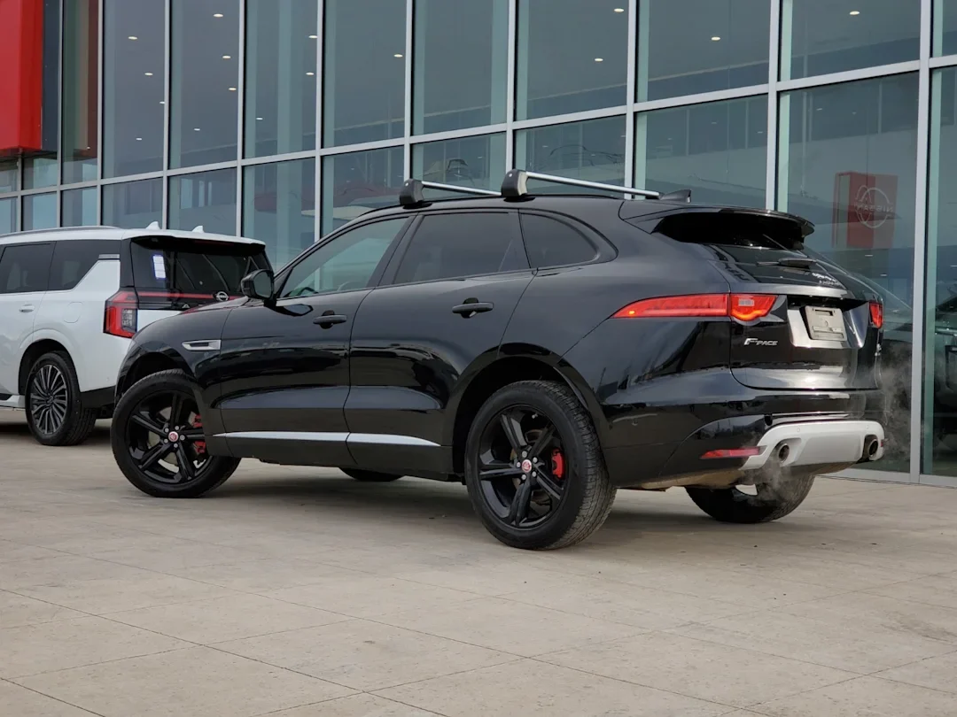 2017 Jaguar F-Pace - photo 3