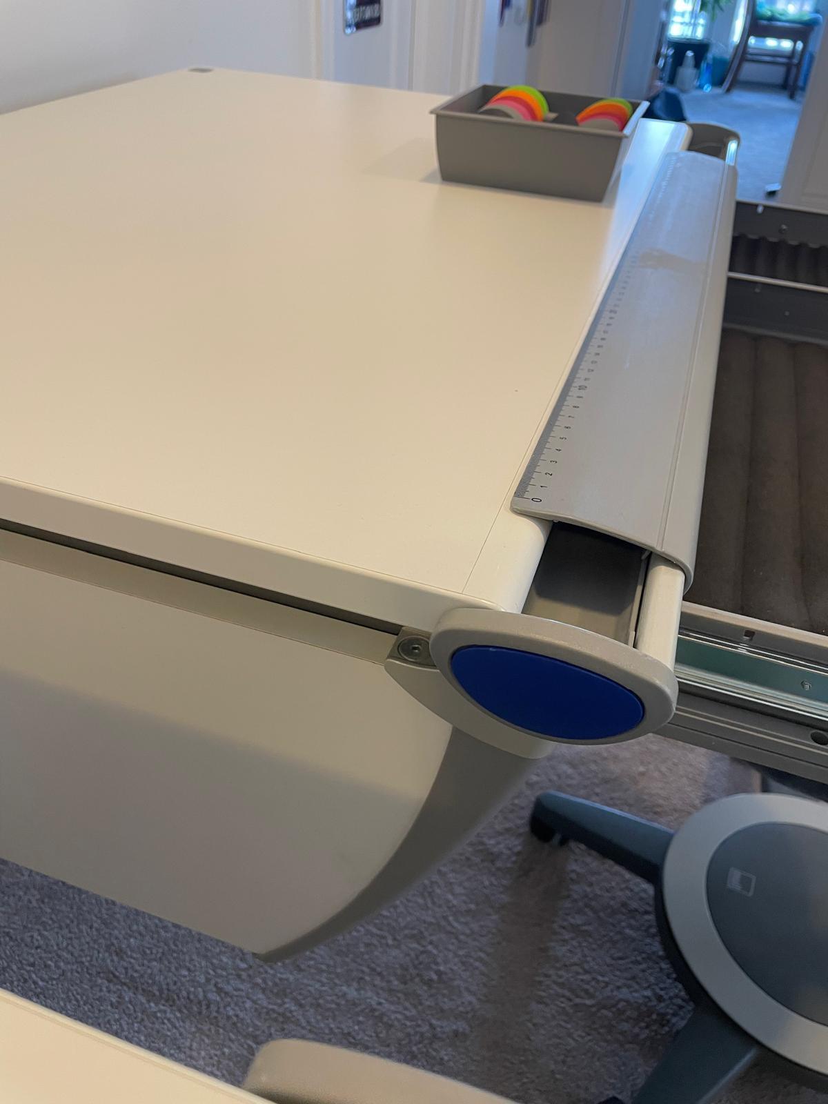 Customizable Moll Joker Ergonomic Kids Desk & Maximo Chair (2) - photo 2