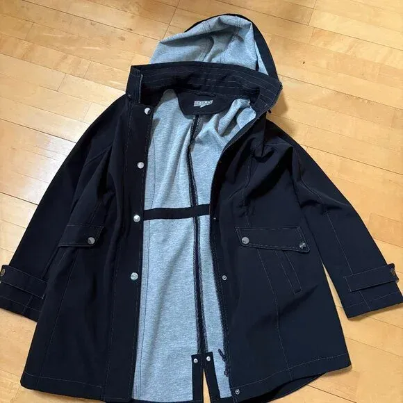 Rain Jacket with Hood by Laura - photo 2