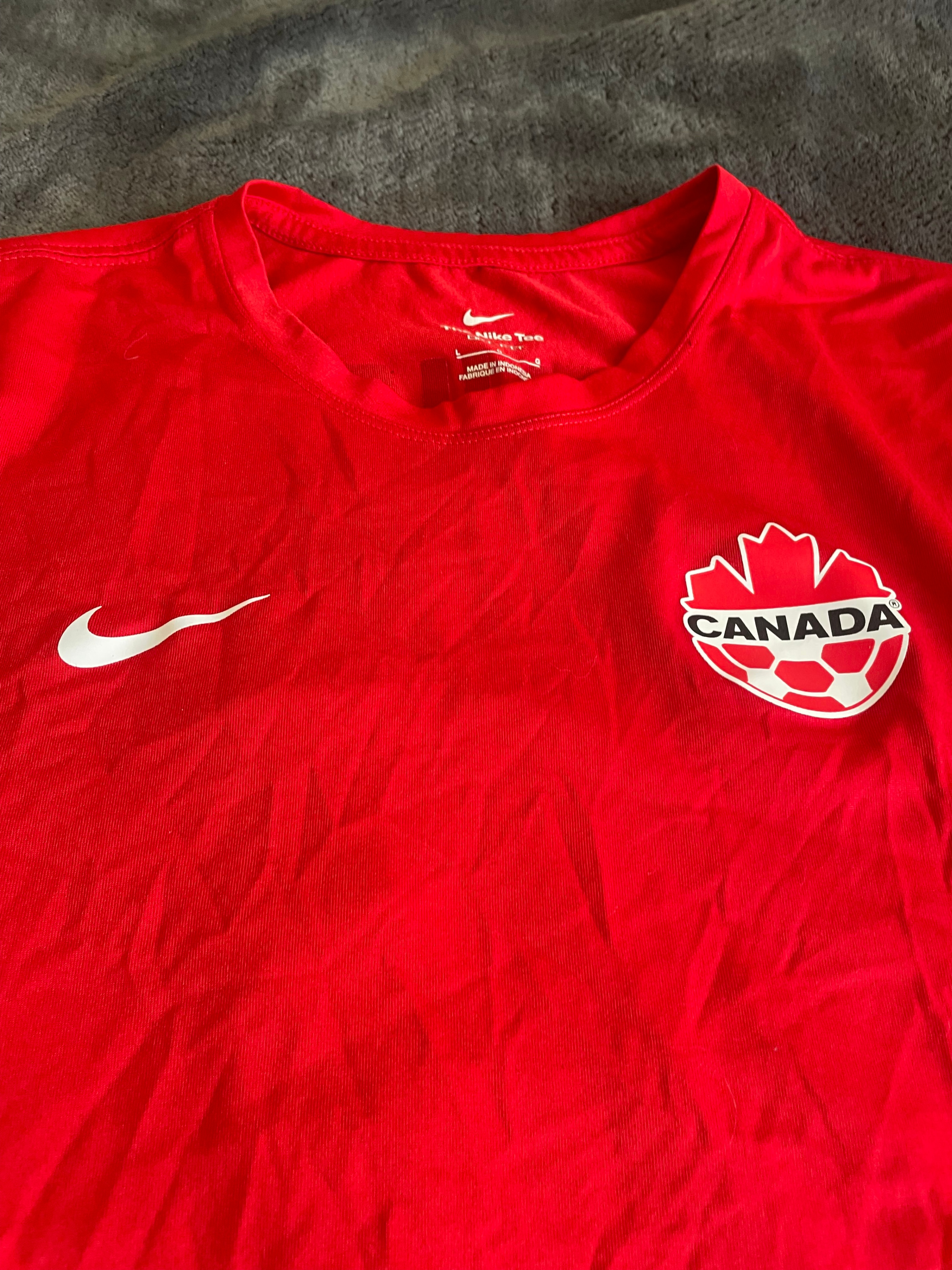Nike Canada Soccer Dri-Fit Training Shirt –(Davies 19) – Size L - photo 3