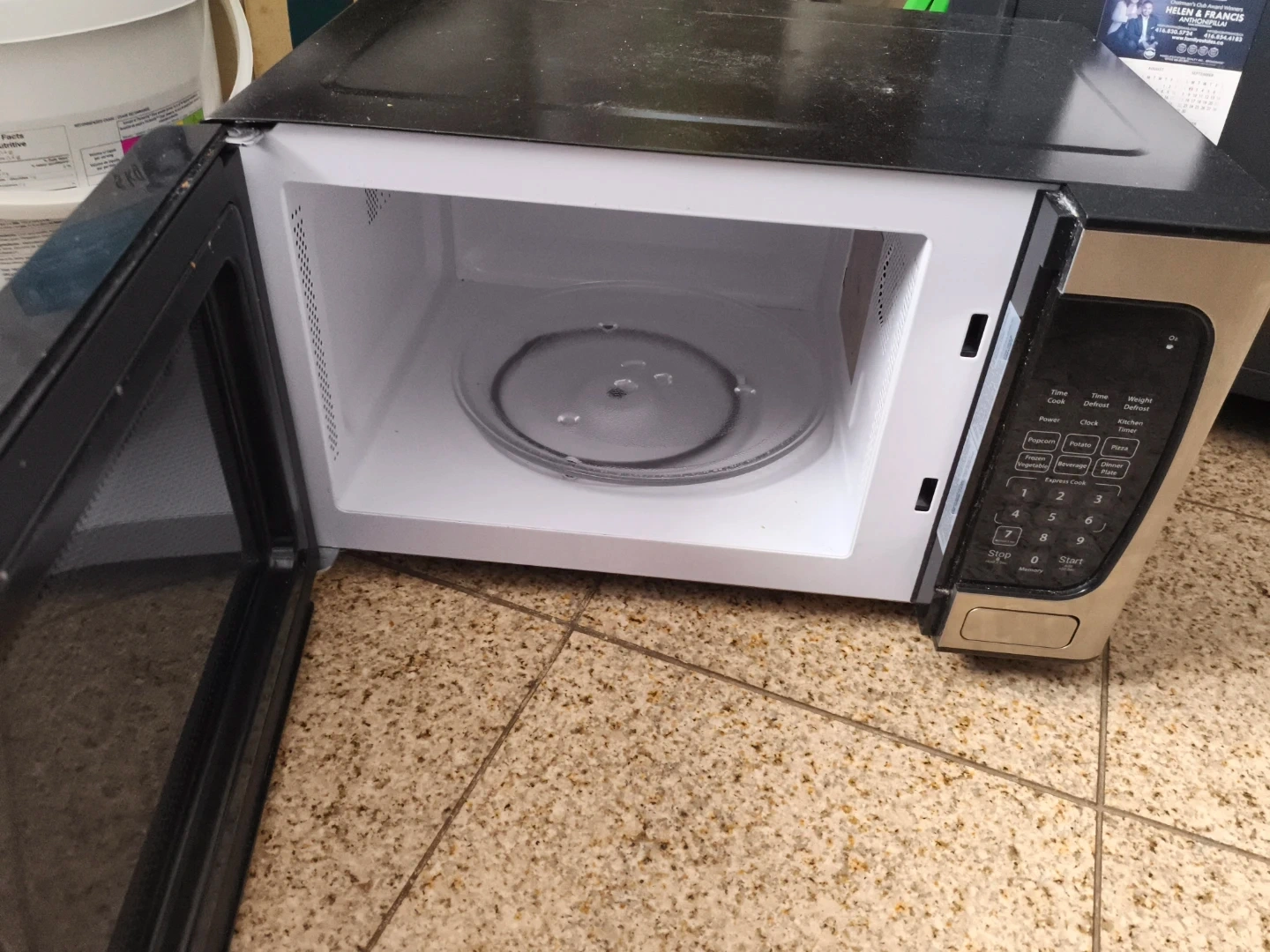 danby microwave - photo 2