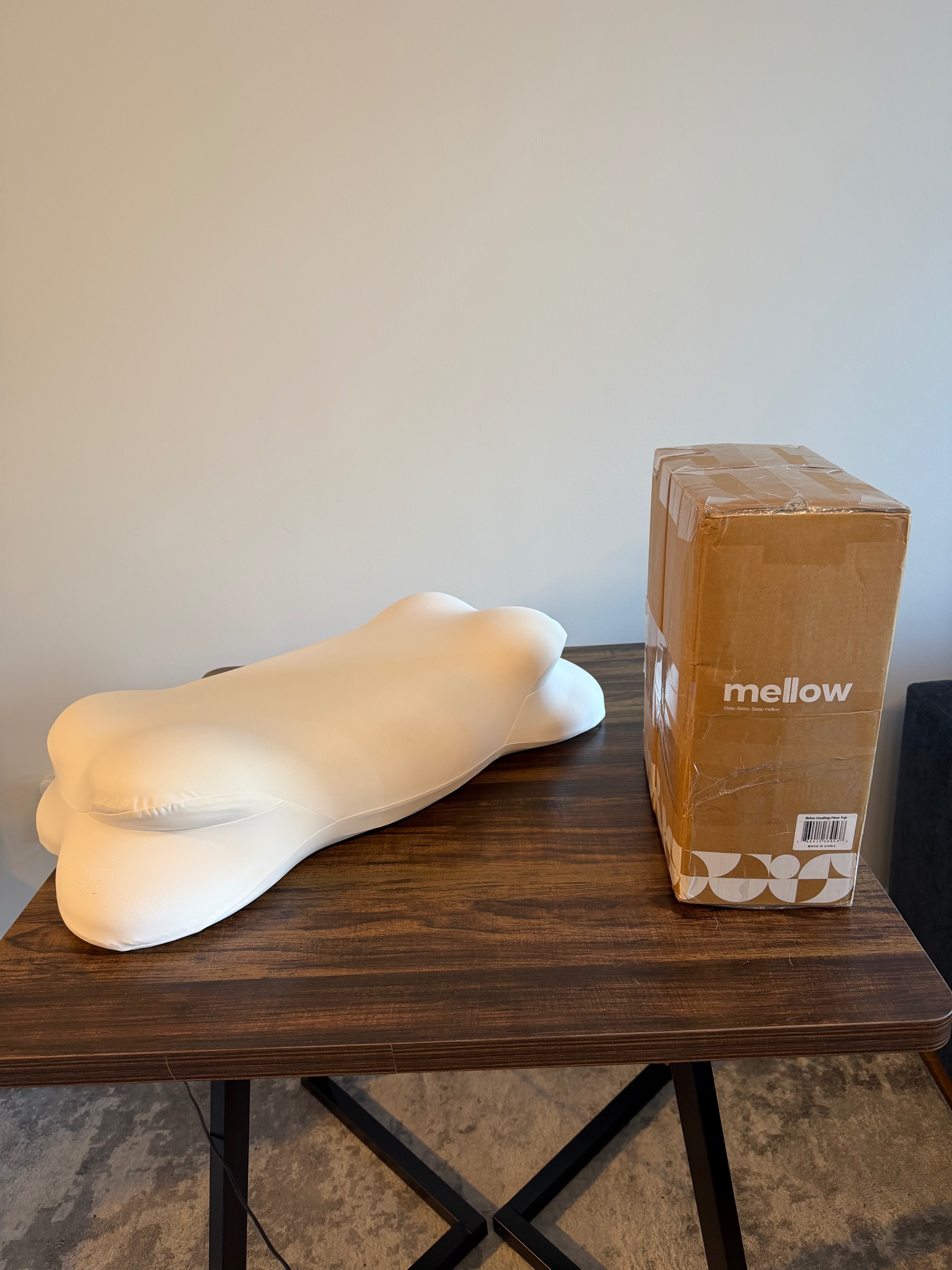 Ergonomic Memory Foam Pillow