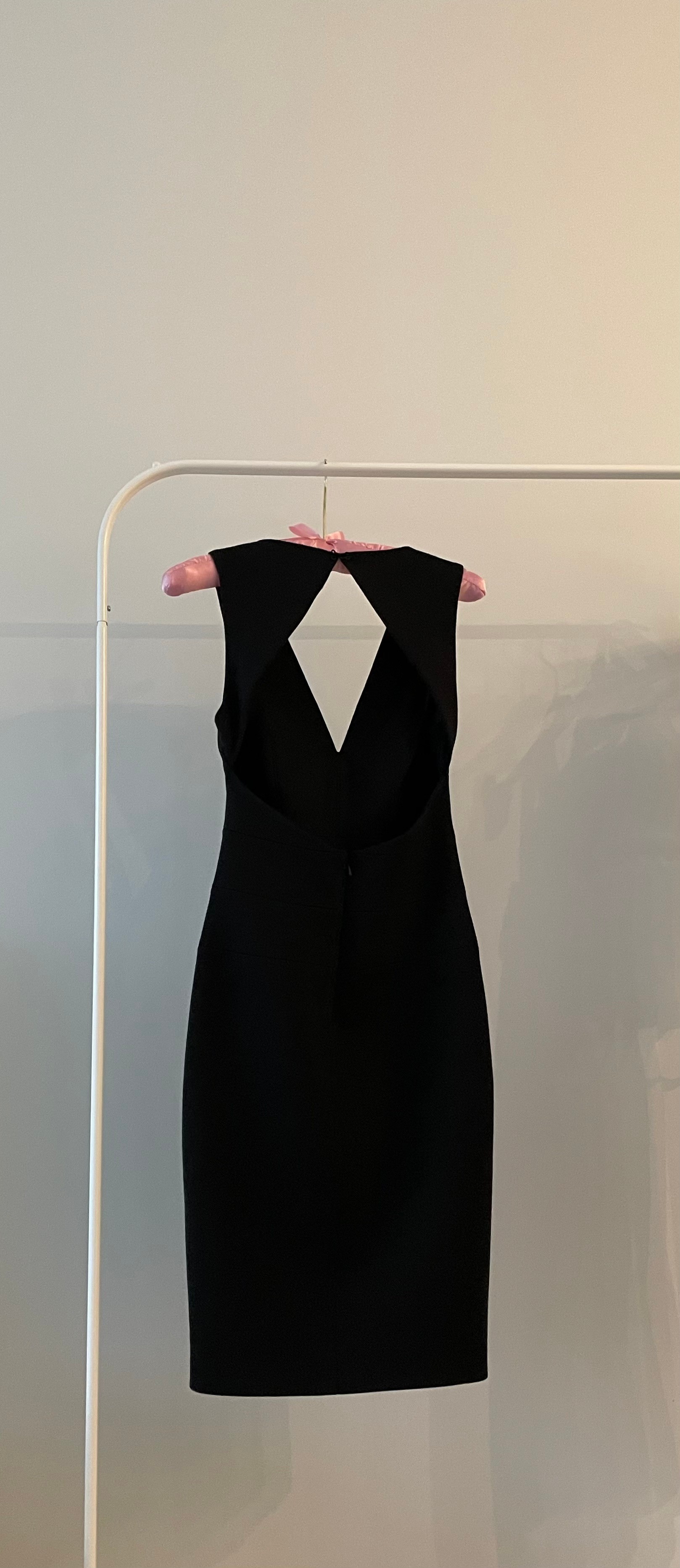 Robert Rodriguez Deep V Architectural Cutout Sheath Dress - photo 2