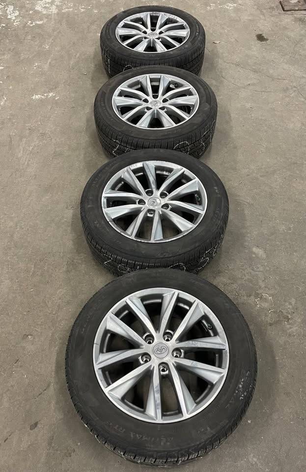 17 Inch Wheel & Tire Package INFINITY