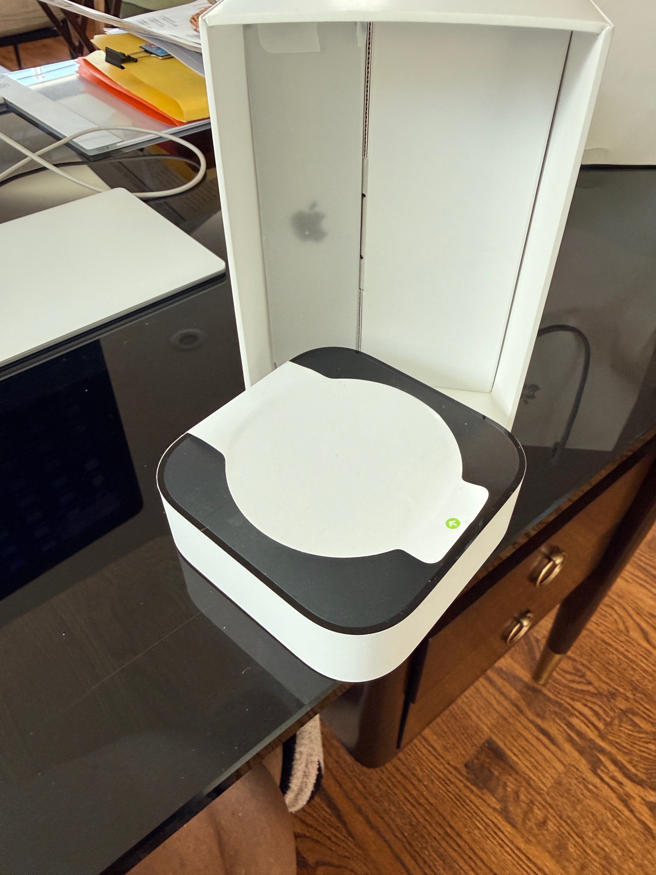 Apple TV 4K (128GB) - Wi-Fi + Ethernet - photo 2
