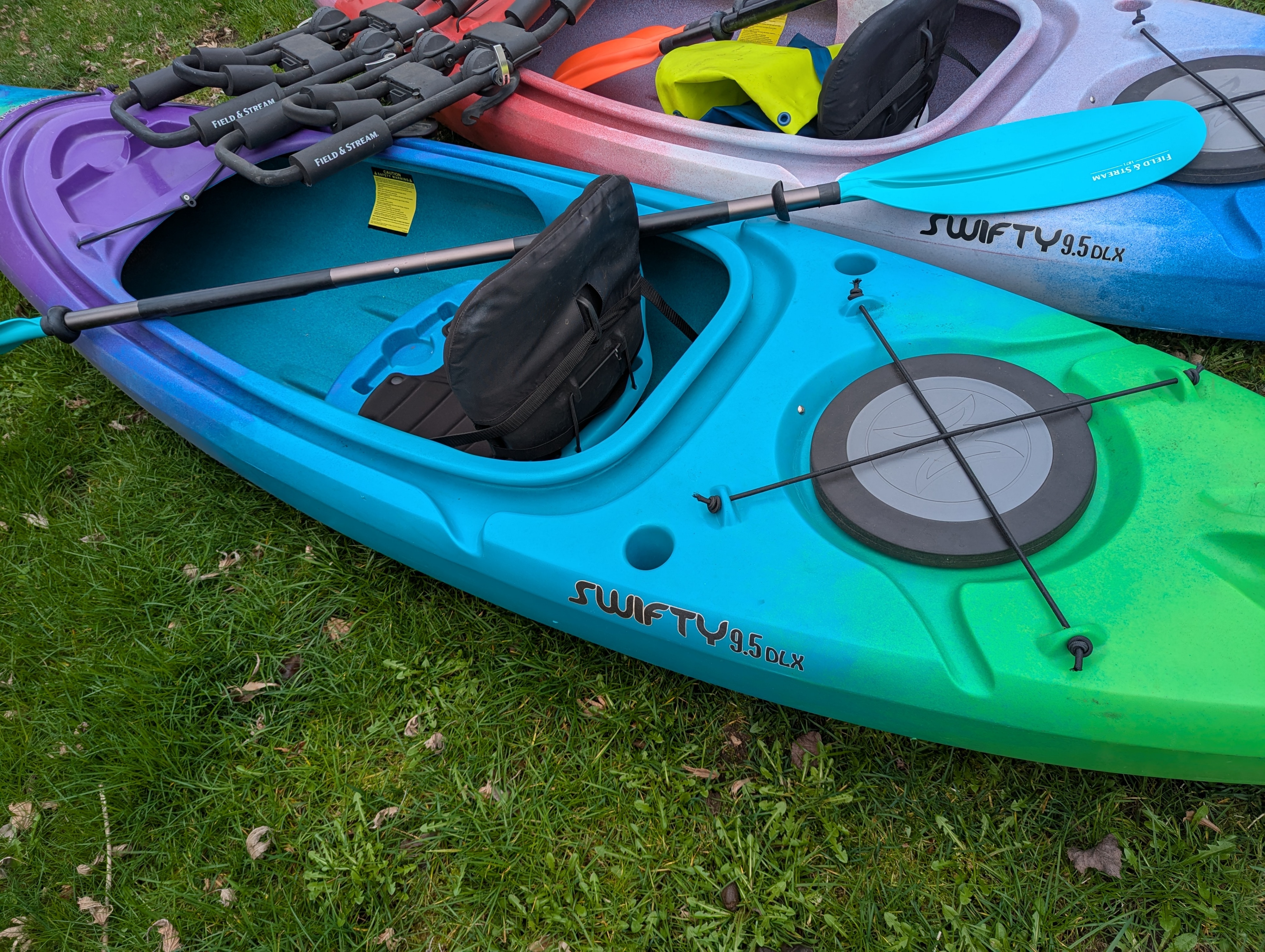 Complete Kayak setup w/ paddles and dry bags. - photo 4