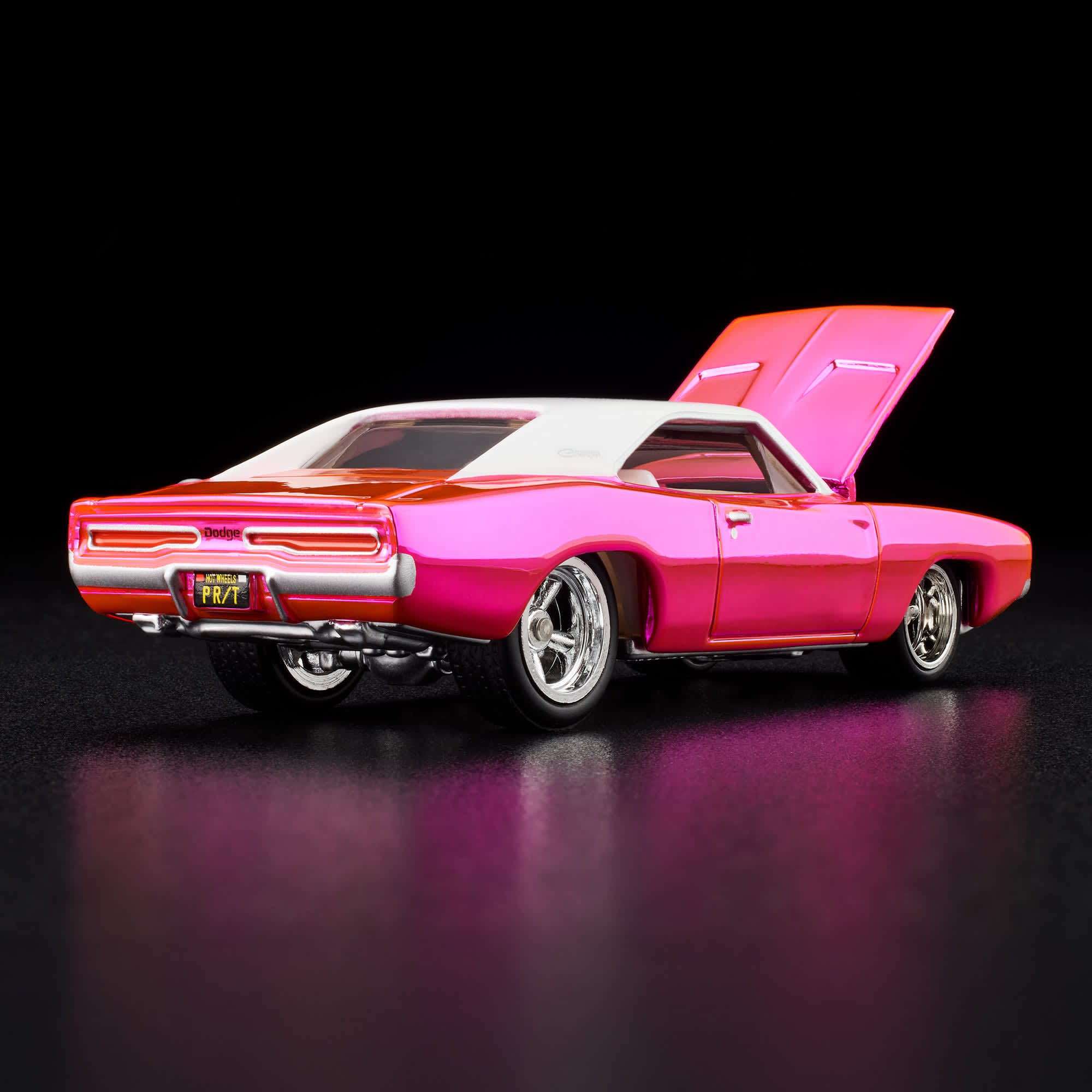 RLC Exclusive 1969 Dodge Charger R/T - photo 5