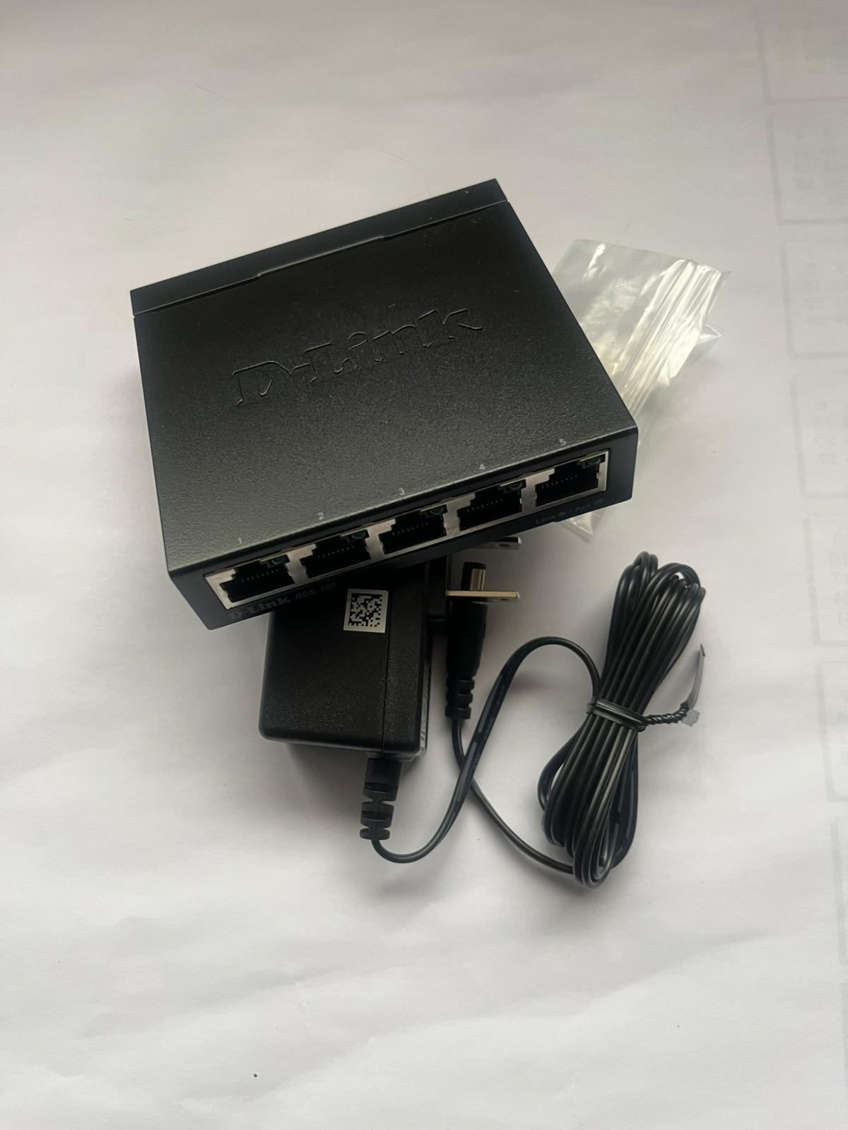 D-link 5 port gigabit desktop switch