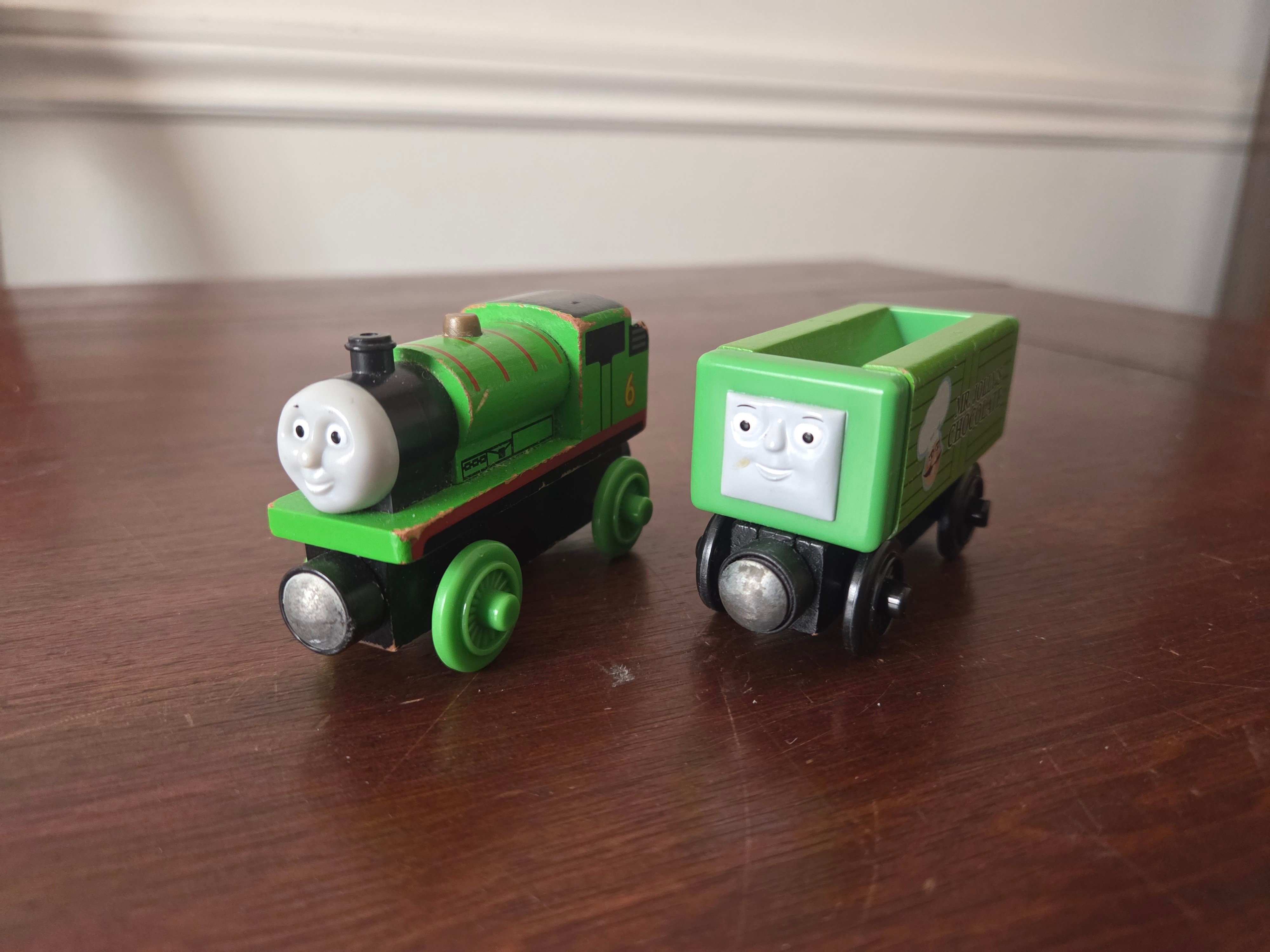 Percy with Chocolate Car from Thomas & Friends - photo 2