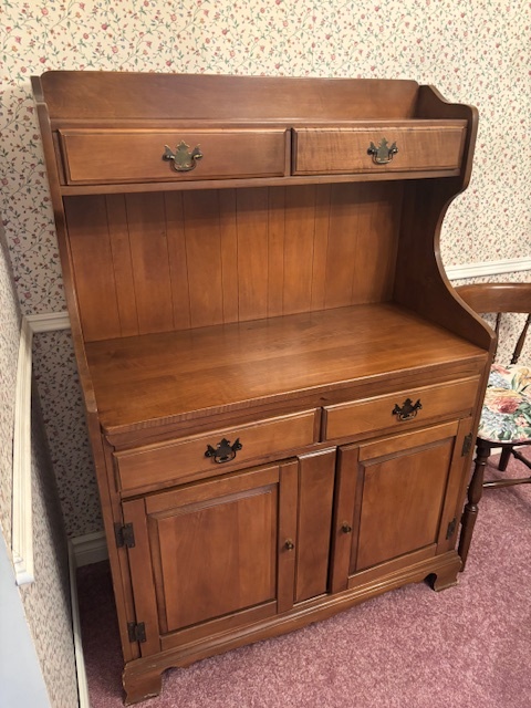 Solid Colonial Hutch Buffet – Dining Room Storage Cabinet - photo 2