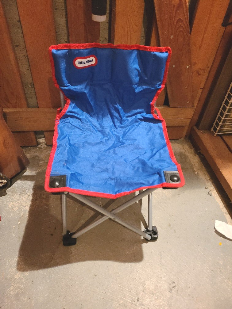 Little Tikes Blue & Red Kids Camping Chair