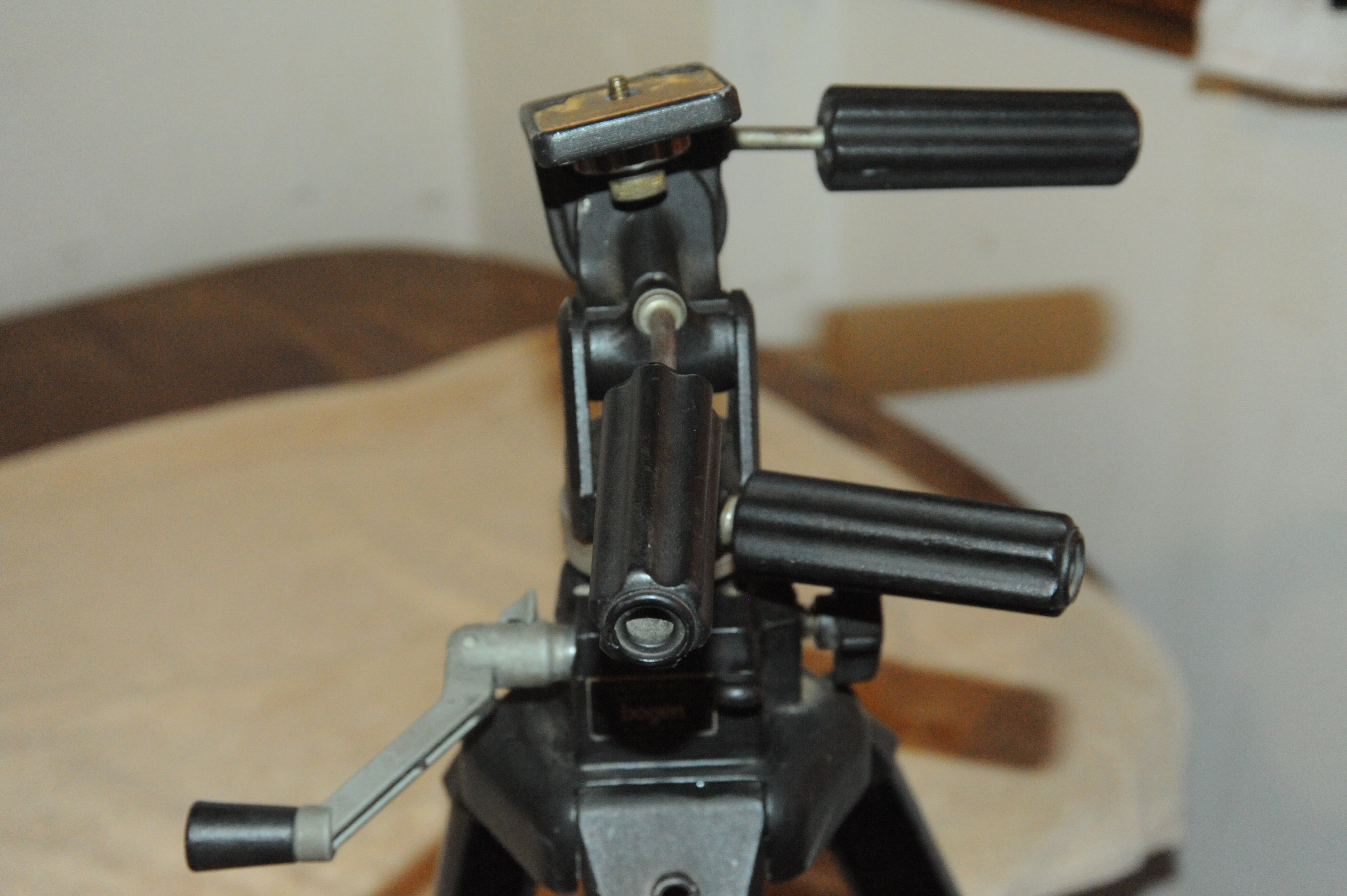 Bogen 3236 Tripod - Made in Italy - photo 3