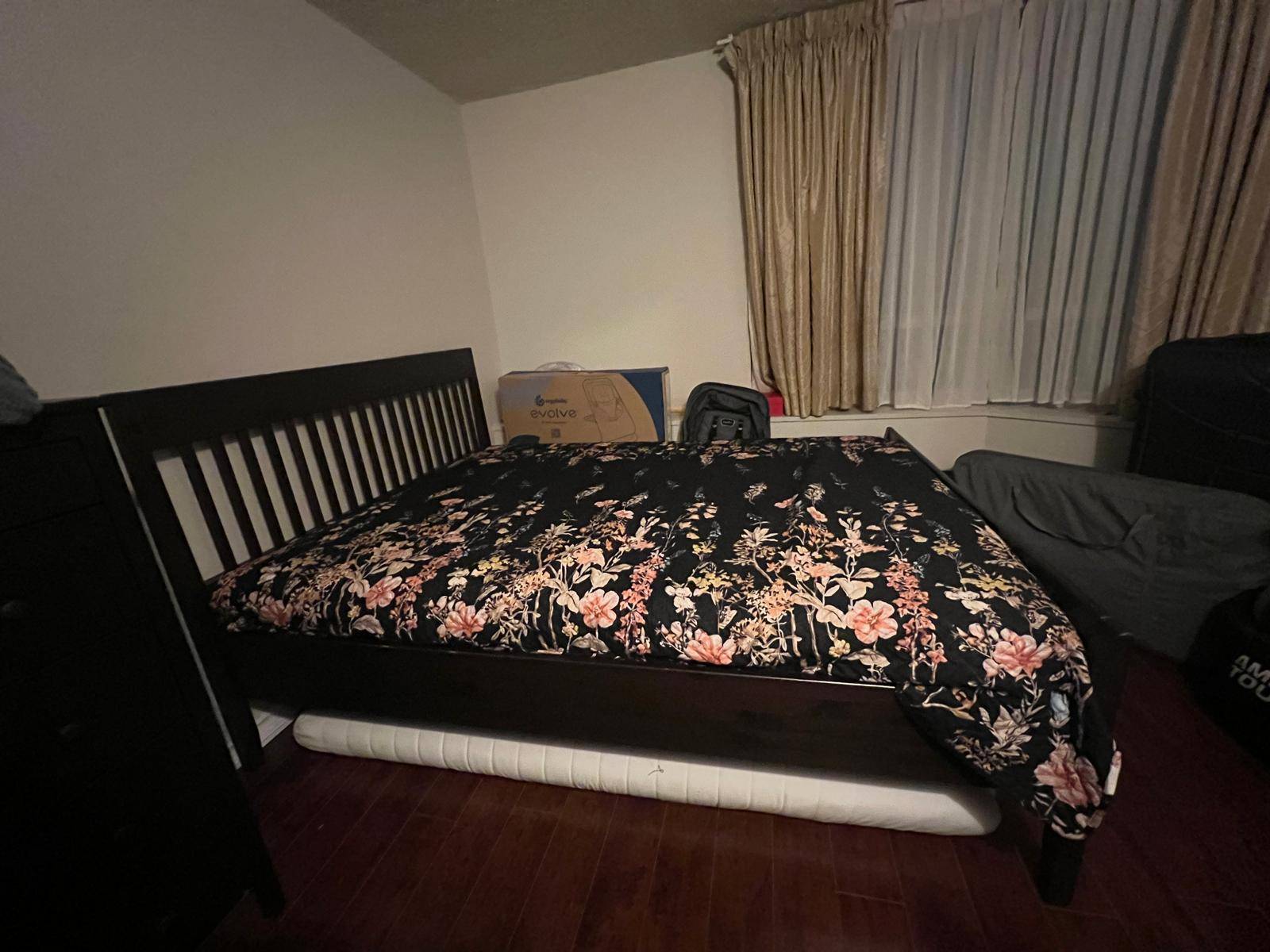 Ikea IDANAS bed frame (Queen size bed) - photo 2