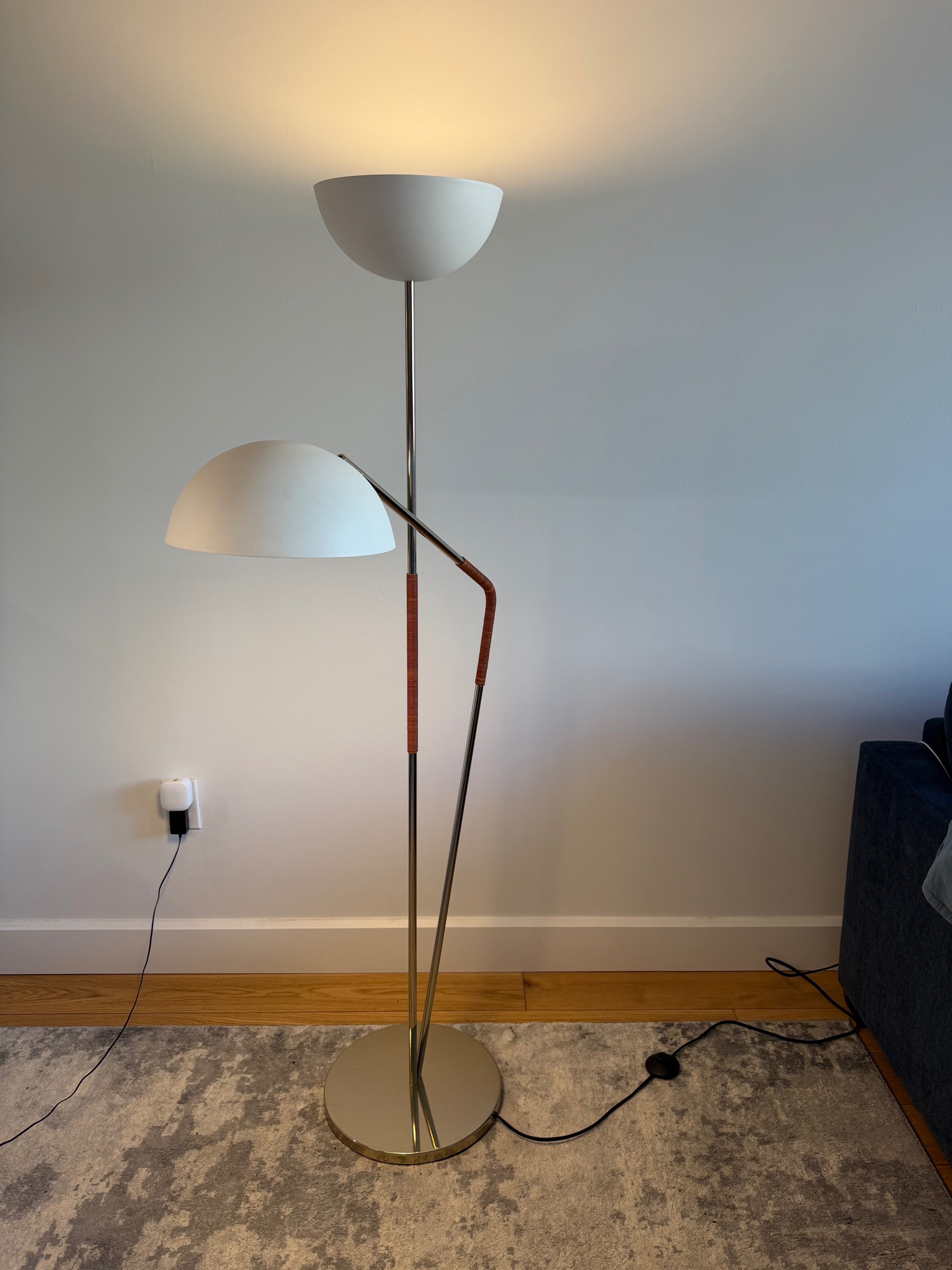CB2 Pavo Brass Double Floor Lamp – Designer Lighting - photo 3