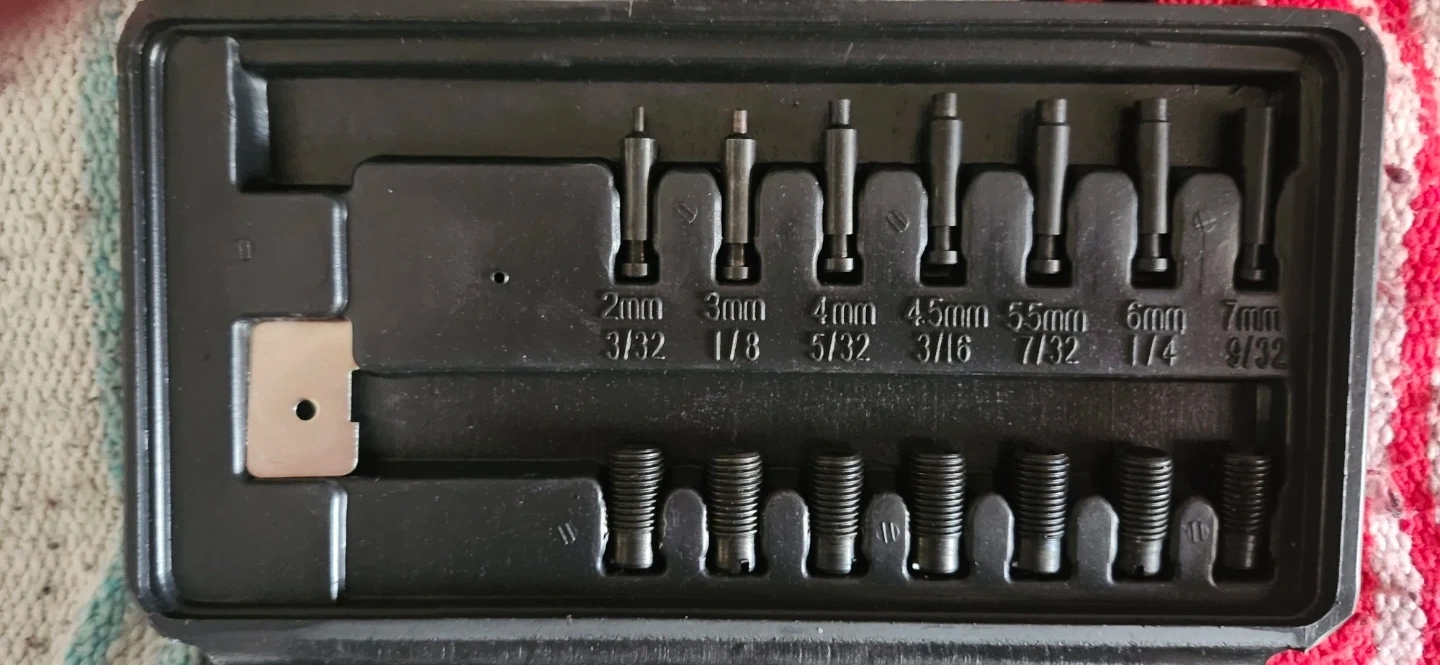 Leather Hole Punch Tool Kit – Belt, Studs, Buttons, Leathercraft - photo 3