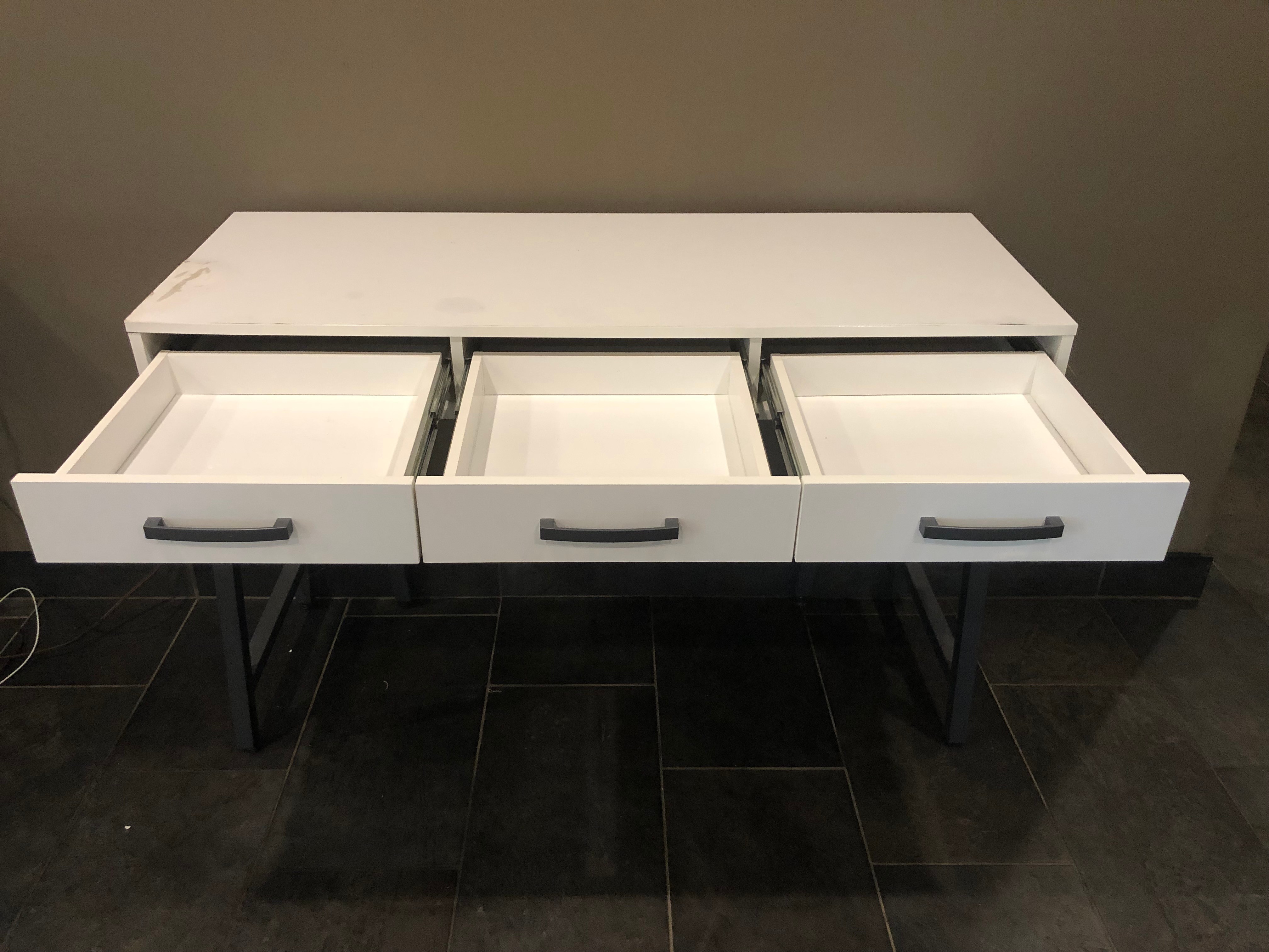 Office Desk/Computer Desk - photo 2